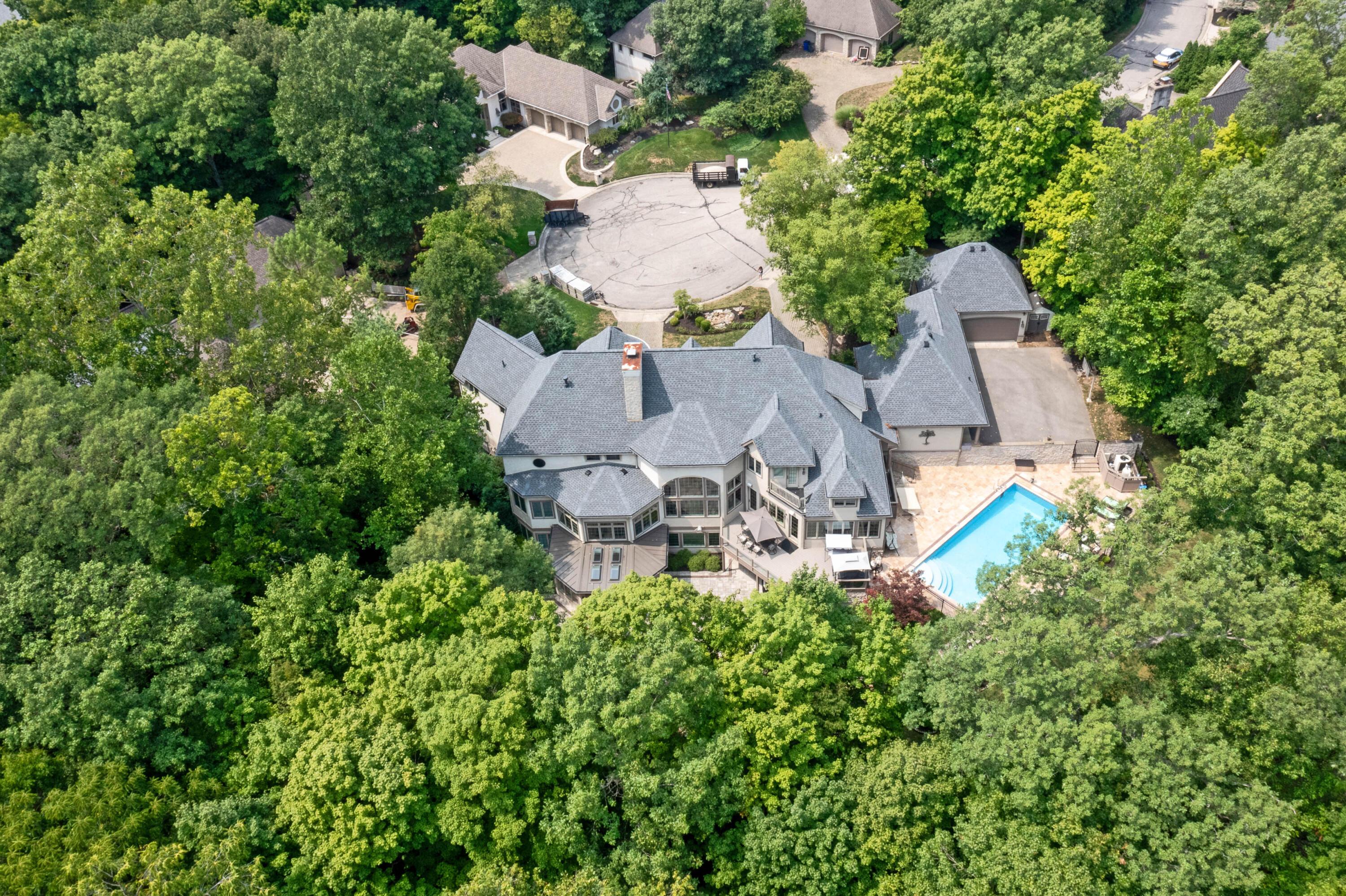 Upper Arlington, Ohio, 43220, United States, 7 Bedrooms Bedrooms, ,7 BathroomsBathrooms,Residential,Active,1748798