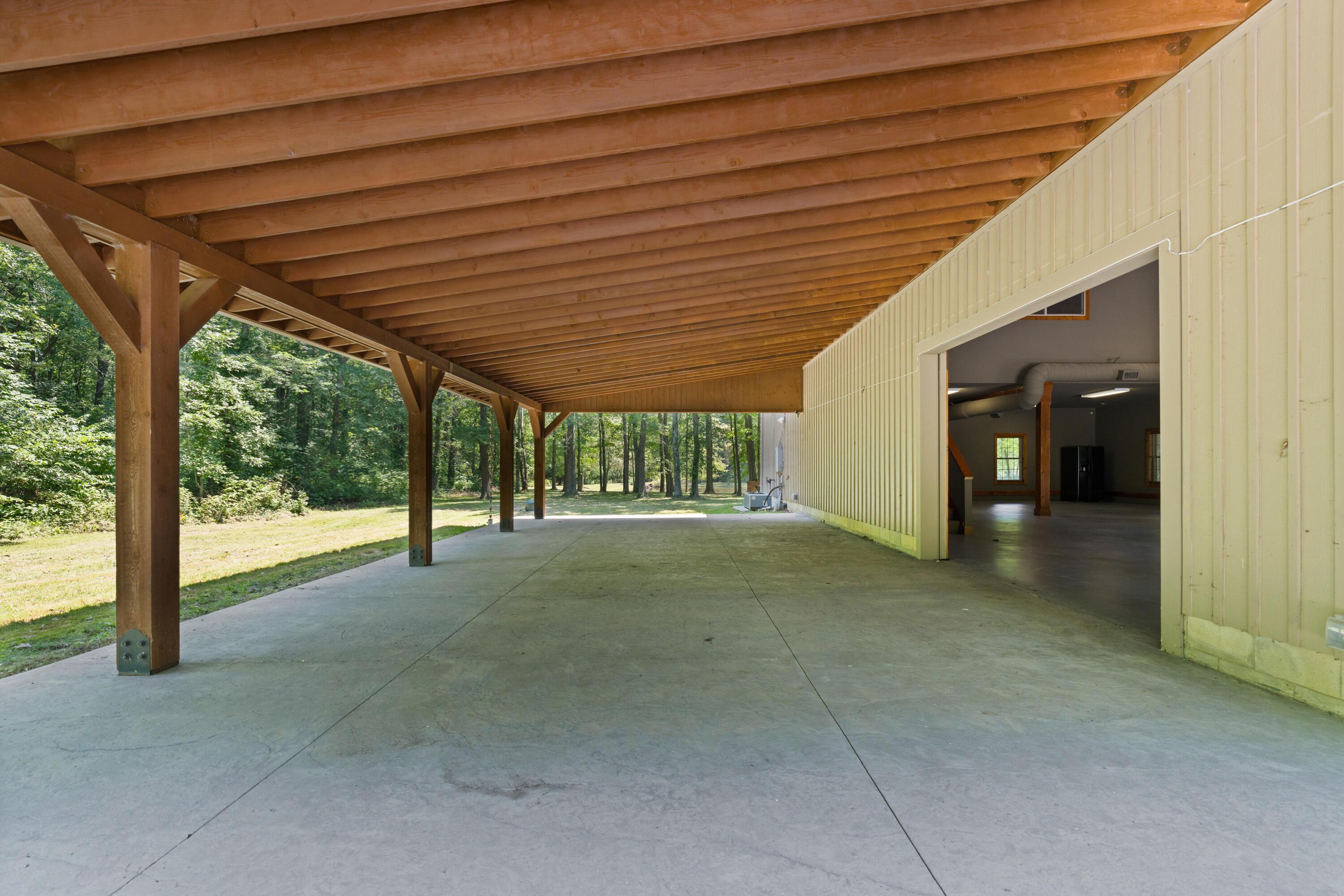 Sunbury, Ohio, 43074, United States, 5 Bedrooms Bedrooms, ,7 BathroomsBathrooms,Residential,Active,1912834