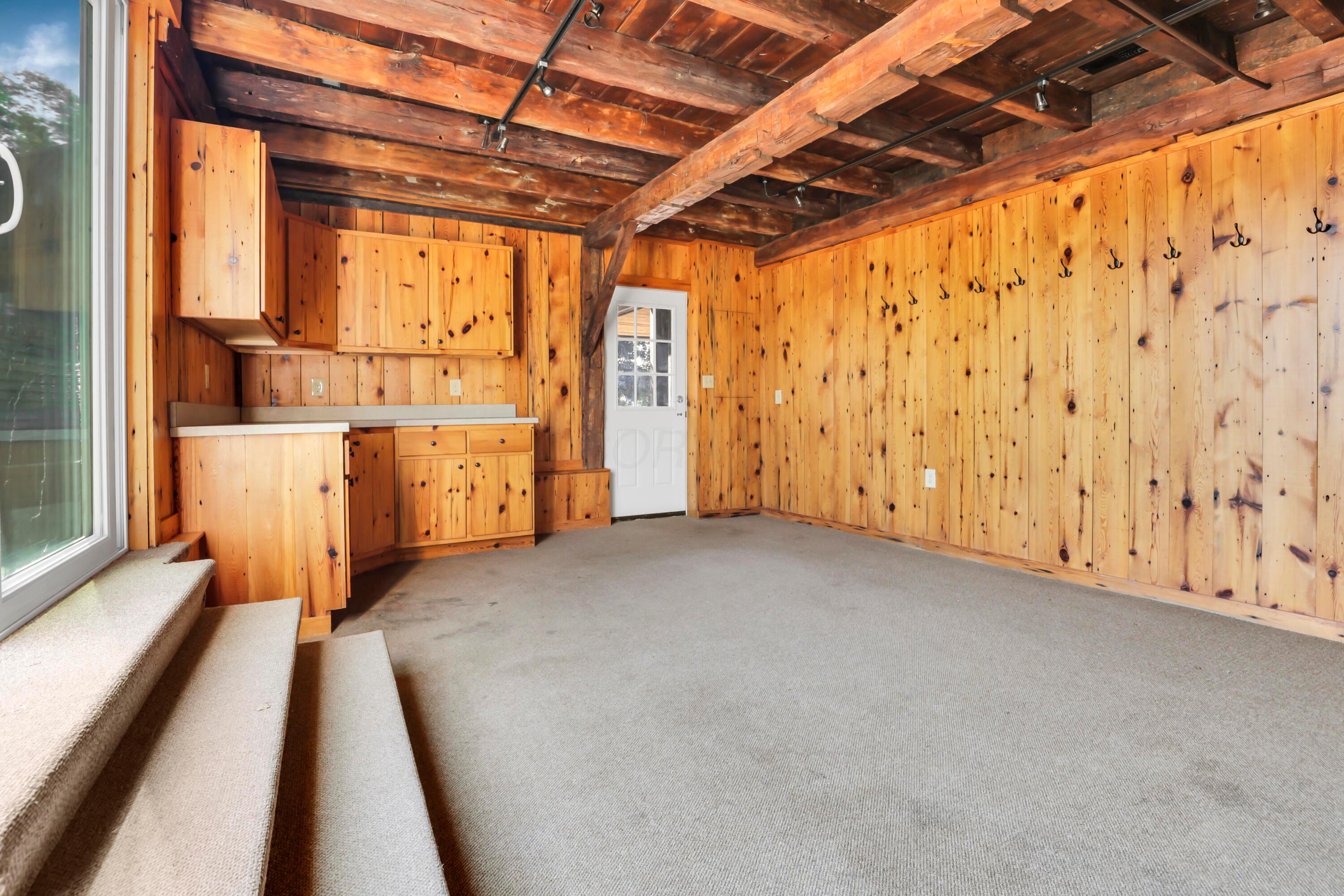 Newark, Ohio, 43055, United States, 5 Bedrooms Bedrooms, ,6 BathroomsBathrooms,Residential,Active,1909629