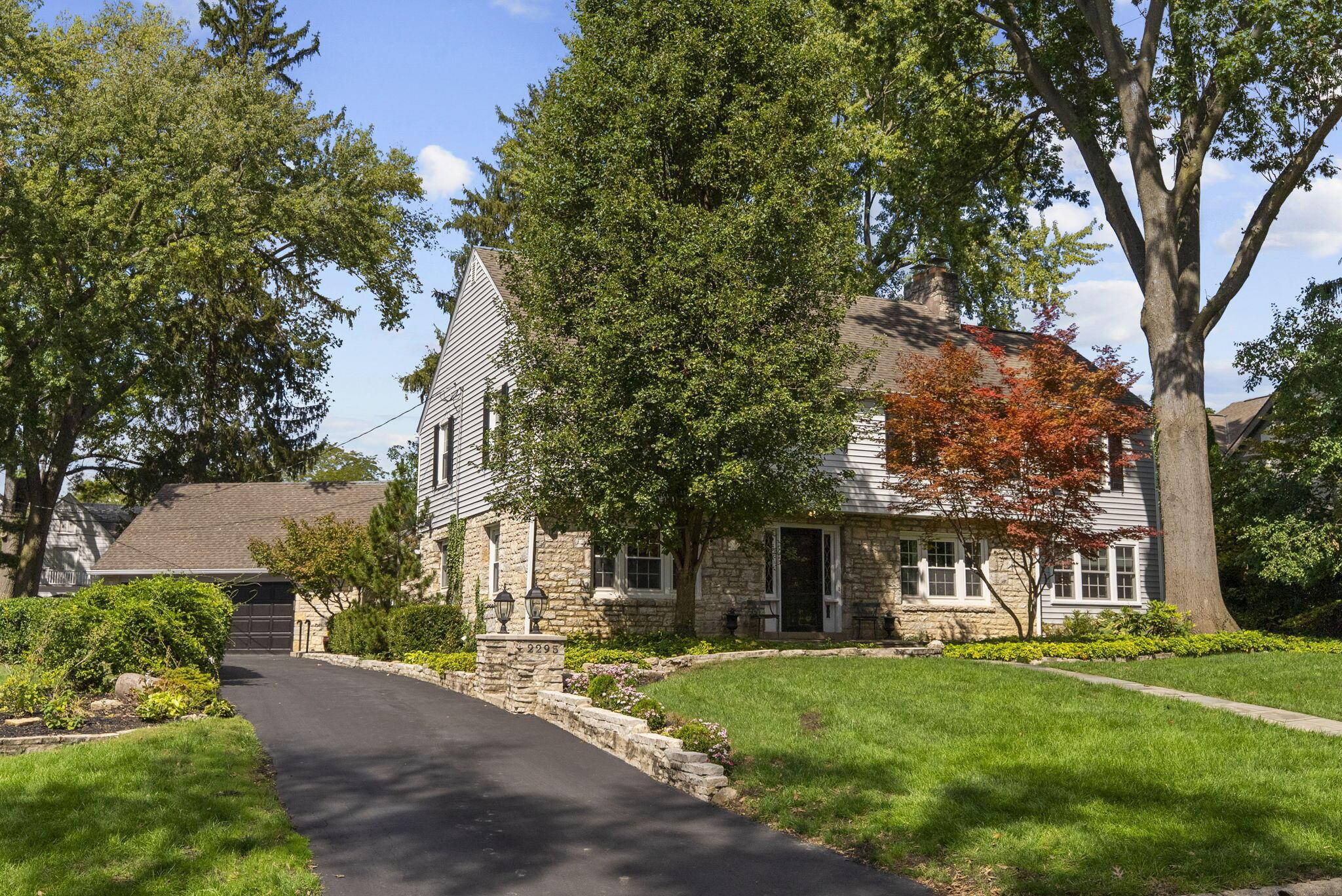 Columbus, Ohio, 43221, United States, 4 Bedrooms Bedrooms, ,5 BathroomsBathrooms,Residential,Active,1953422