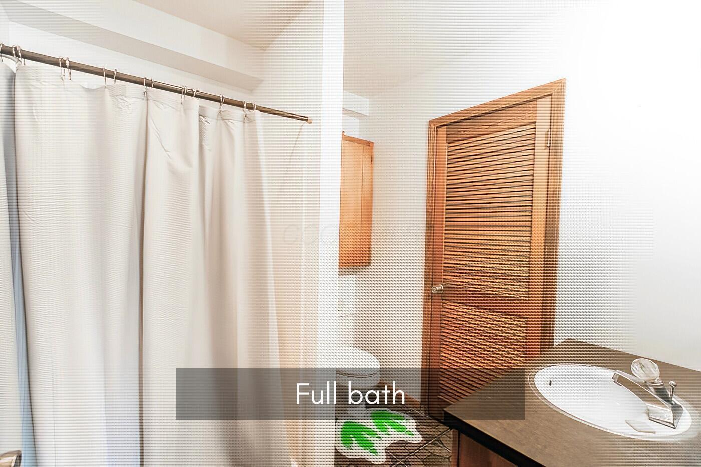 Howard, Ohio, 43028, United States, ,3 BathroomsBathrooms,Residential,Active,1765086