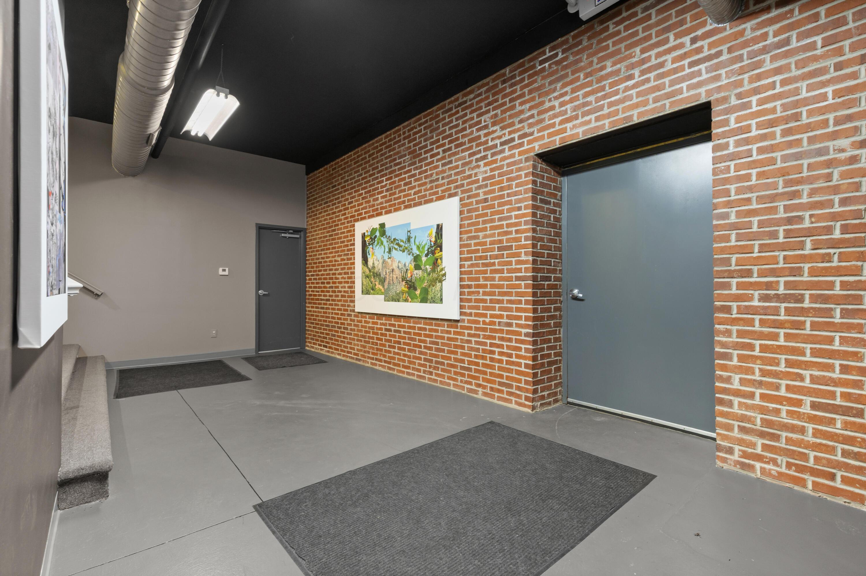 Columbus, Ohio, 43201, United States, 3 Bedrooms Bedrooms, ,5 BathroomsBathrooms,Residential,Active,1894778