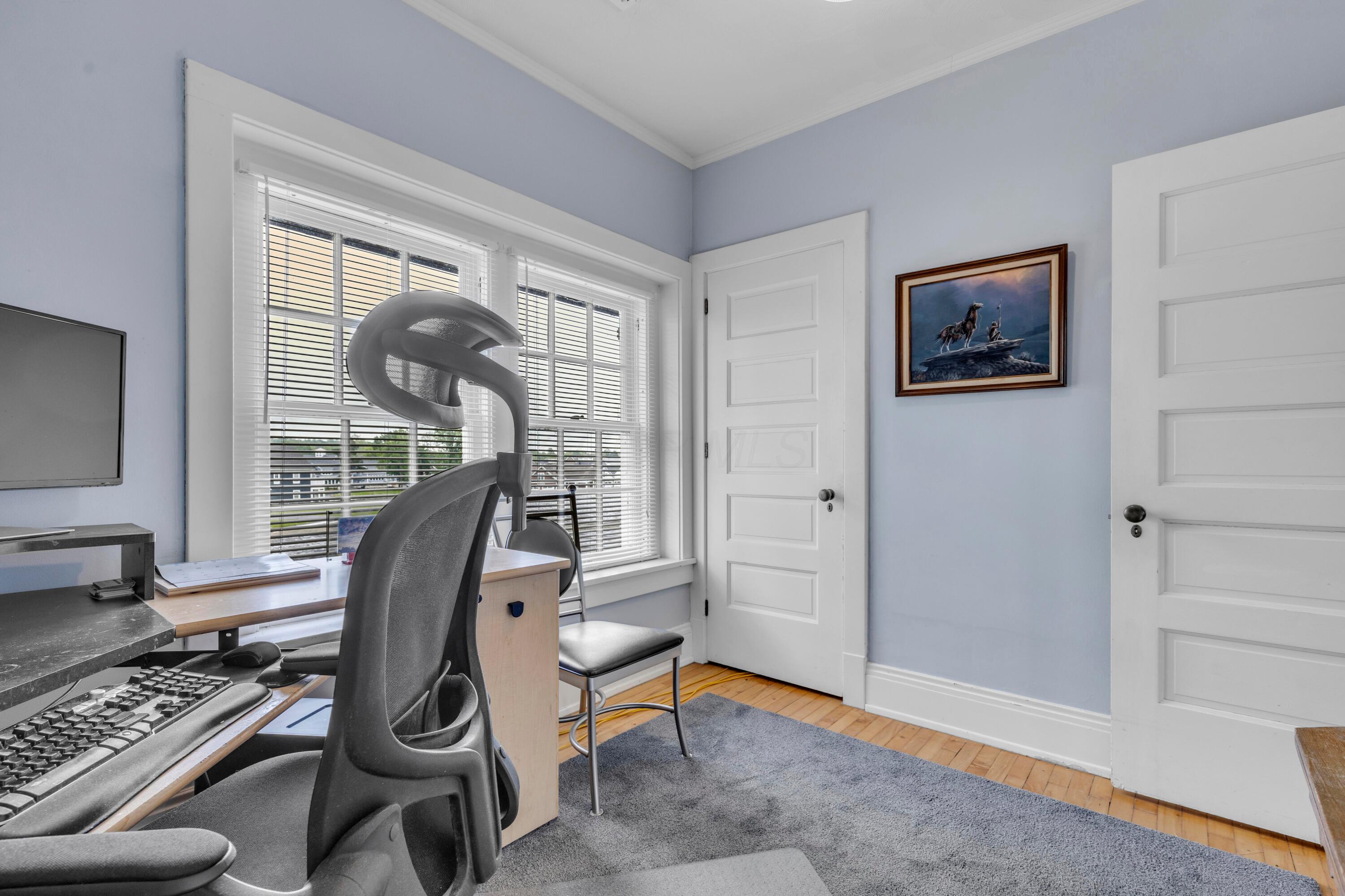 Thornville, Ohio, 43076, United States, 9 Bedrooms Bedrooms, ,7 BathroomsBathrooms,Residential,Active,1821951