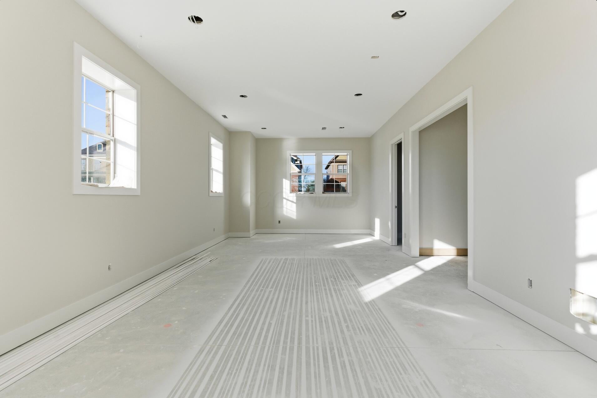 Dublin, Ohio, 43016, United States, 4 Bedrooms Bedrooms, ,5 BathroomsBathrooms,Residential,Active,1945857