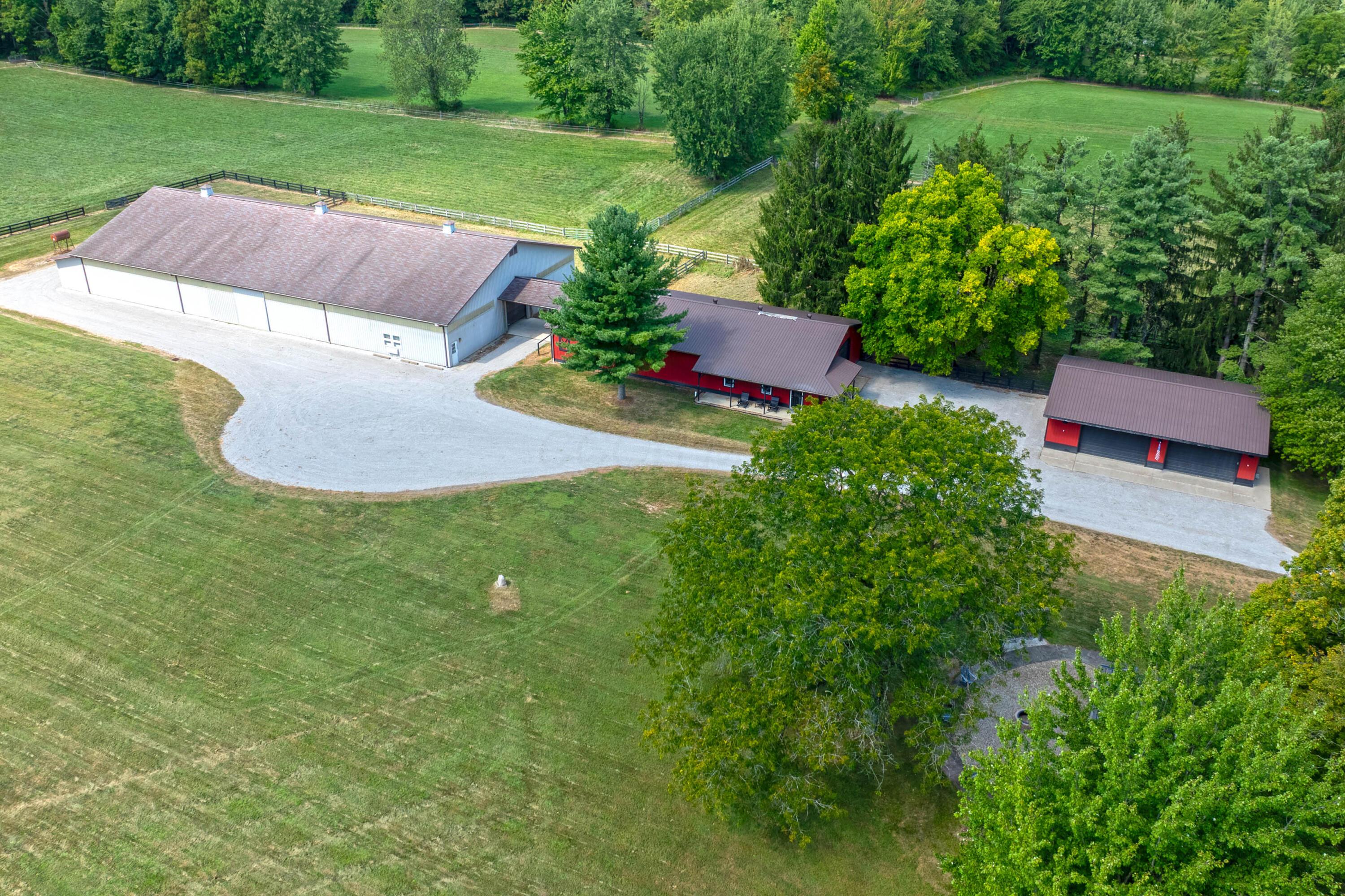 Centerburg, Ohio, 43011, United States, 5 Bedrooms Bedrooms, ,5 BathroomsBathrooms,Residential,Active,1999913