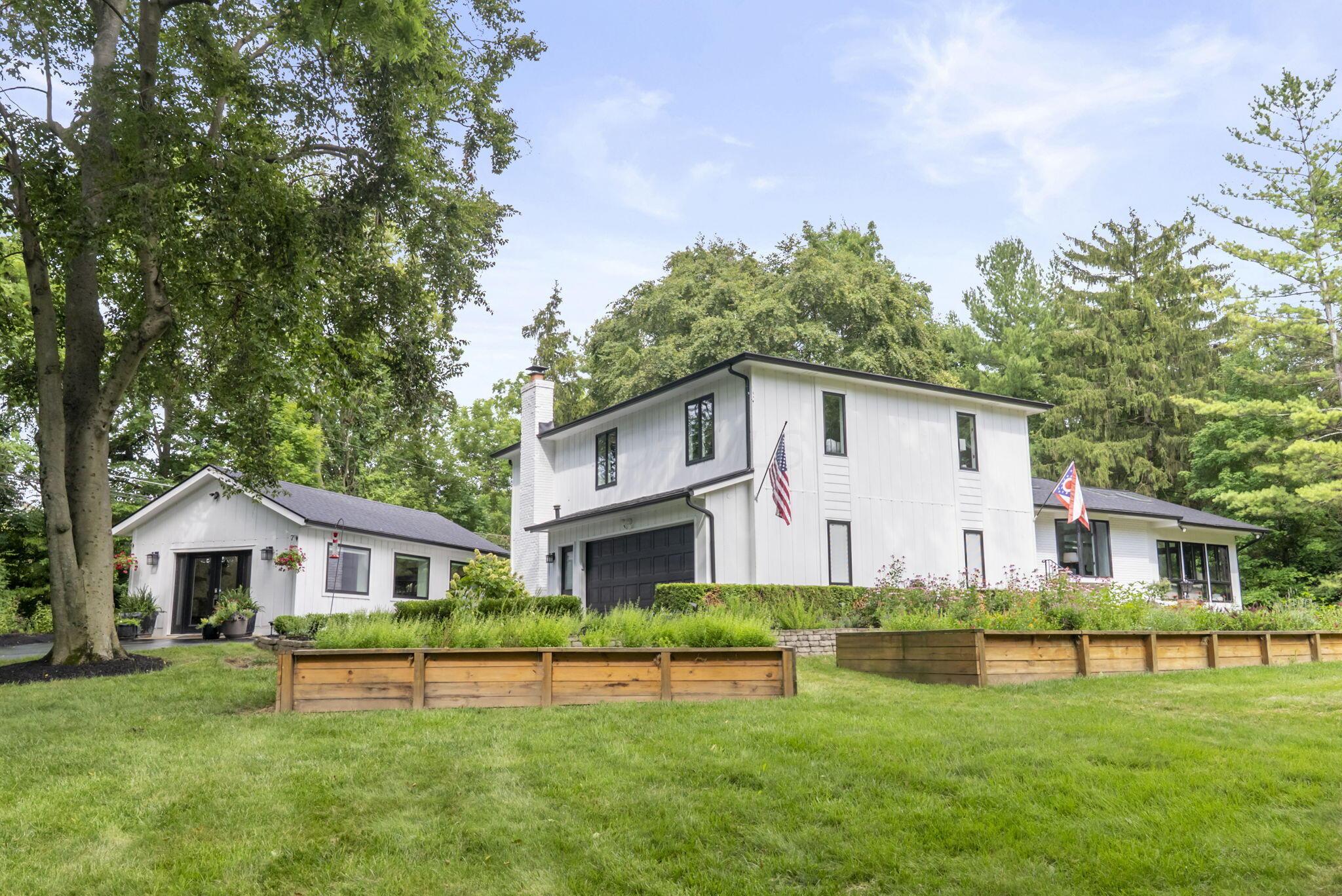 Dublin, Ohio, 43016, United States, 3 Bedrooms Bedrooms, ,3 BathroomsBathrooms,Residential,Active,1894186