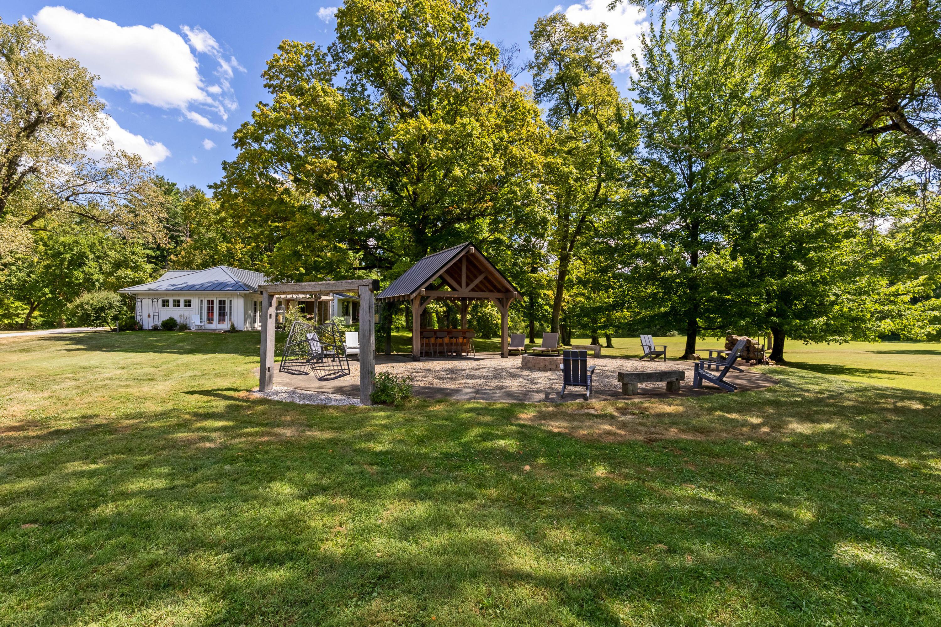 Centerburg, Ohio, 43011, United States, 5 Bedrooms Bedrooms, ,5 BathroomsBathrooms,Residential,Active,1934755