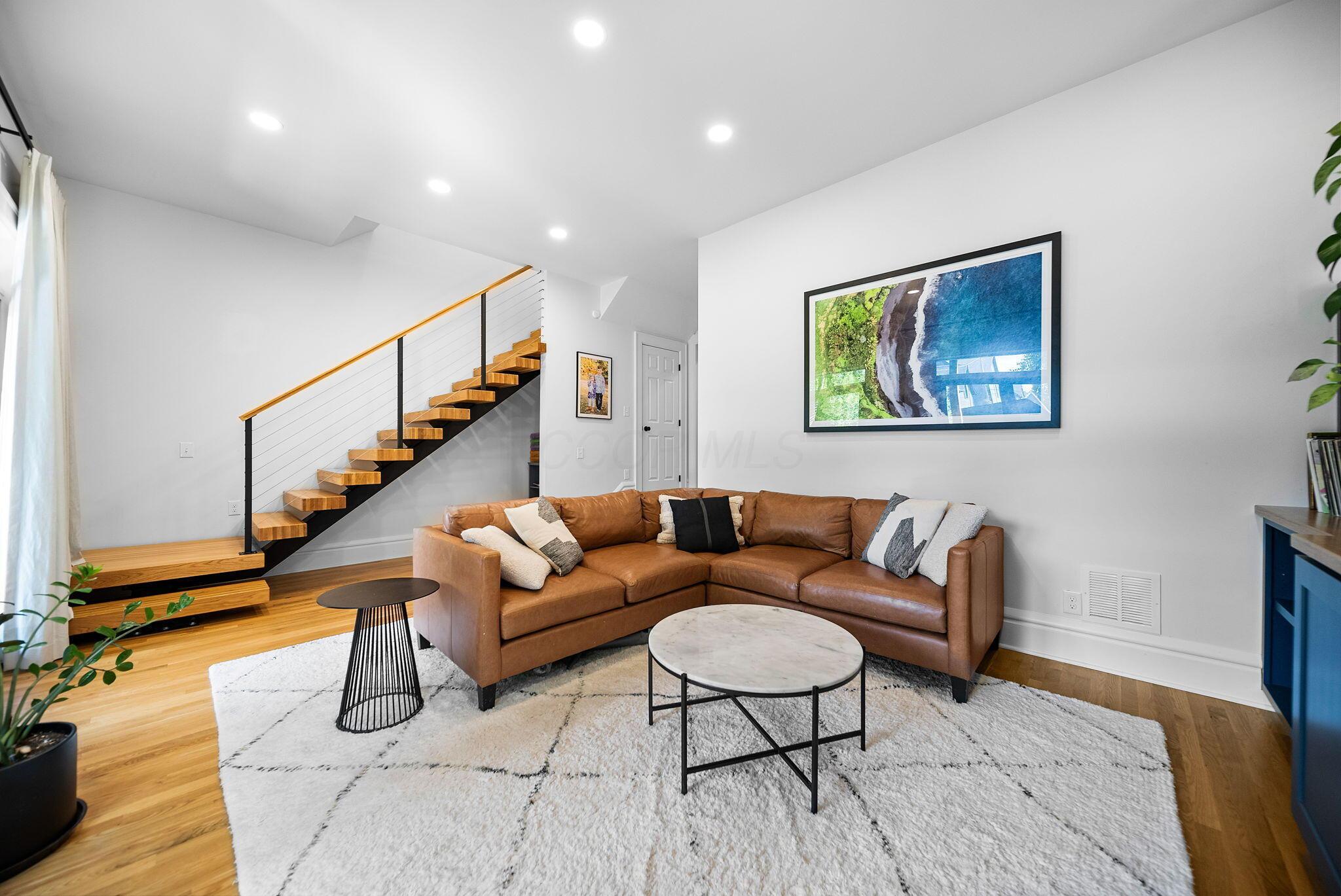 Columbus, Ohio, 43206, United States, 4 Bedrooms Bedrooms, ,4 BathroomsBathrooms,Residential,Active,1929688