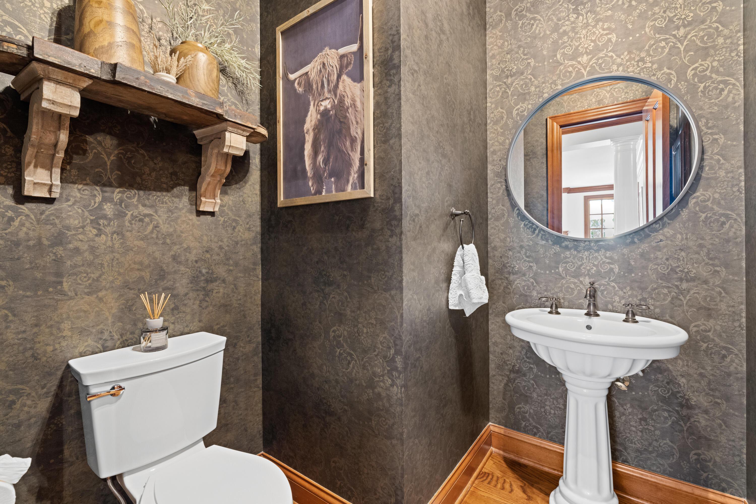 Sunbury, Ohio, 43074, United States, 5 Bedrooms Bedrooms, ,7 BathroomsBathrooms,Residential,Active,1912834