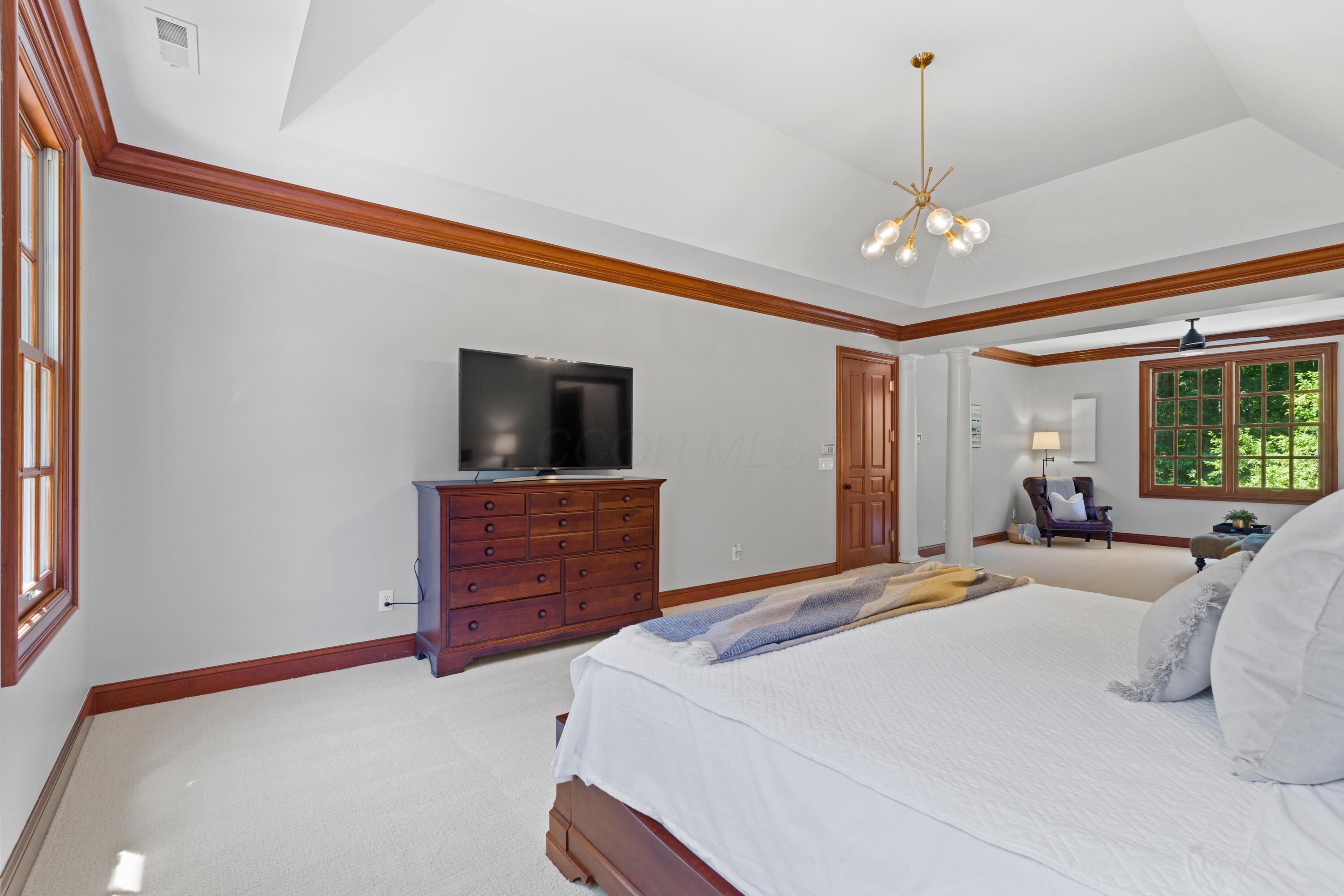 Sunbury, Ohio, 43074, United States, 5 Bedrooms Bedrooms, ,7 BathroomsBathrooms,Residential,Active,1912834