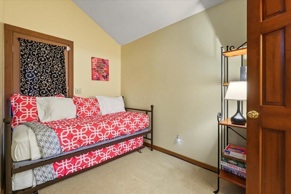 Fredericktown, Ohio, 43019, United States, 8 Bedrooms Bedrooms, ,7 BathroomsBathrooms,Residential,Active,1953994