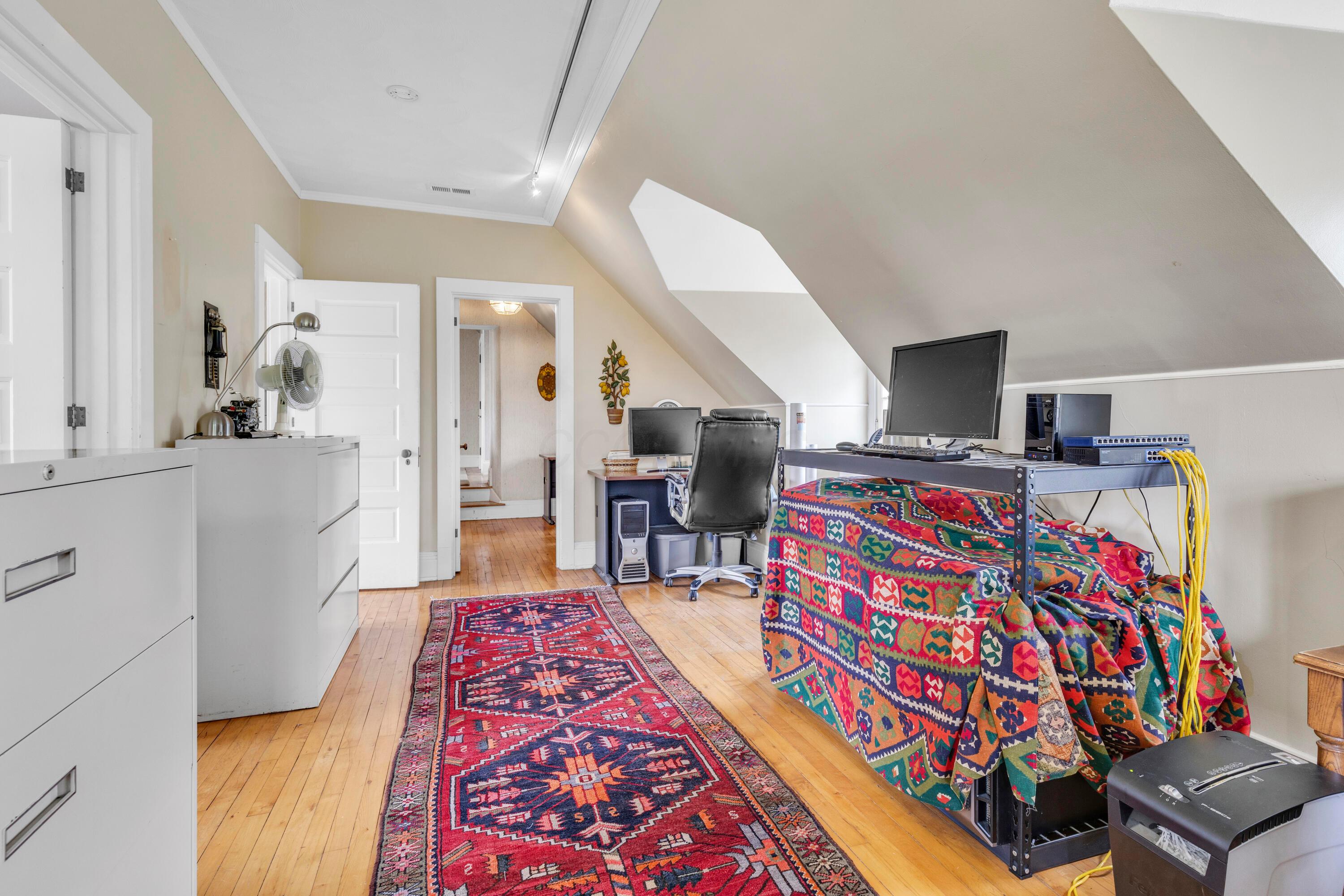 Thornville, Ohio, 43076, United States, 9 Bedrooms Bedrooms, ,7 BathroomsBathrooms,Residential,Active,1821951