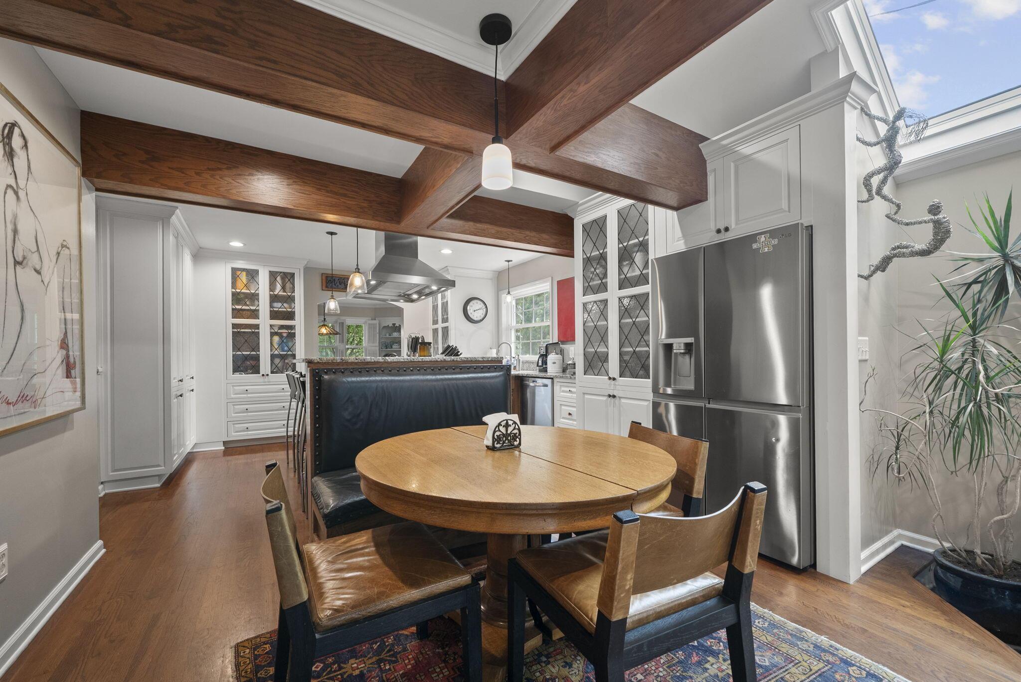 Columbus, Ohio, 43221, United States, 4 Bedrooms Bedrooms, ,5 BathroomsBathrooms,Residential,Active,1953422