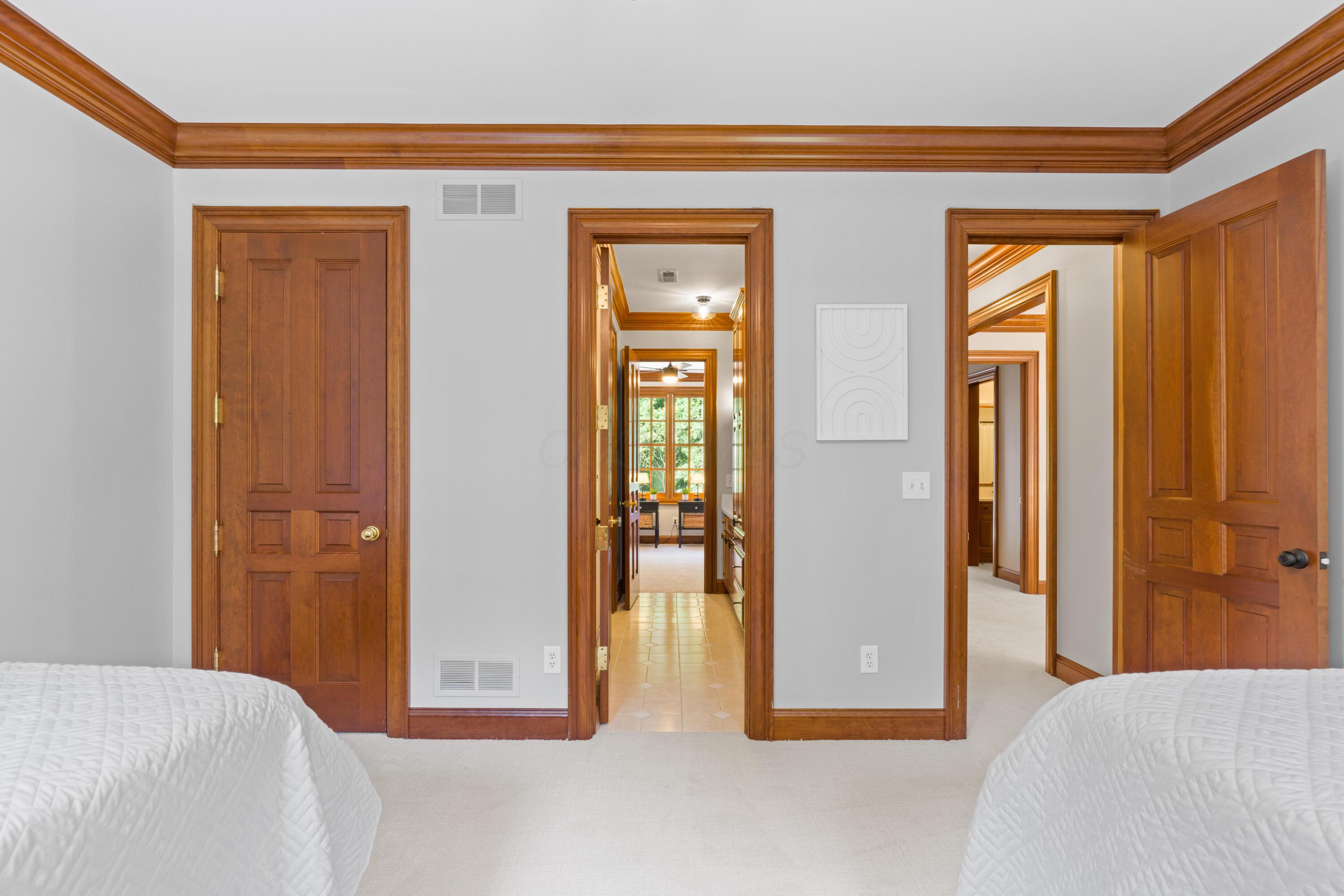 Sunbury, Ohio, 43074, United States, 5 Bedrooms Bedrooms, ,7 BathroomsBathrooms,Residential,Active,1912834