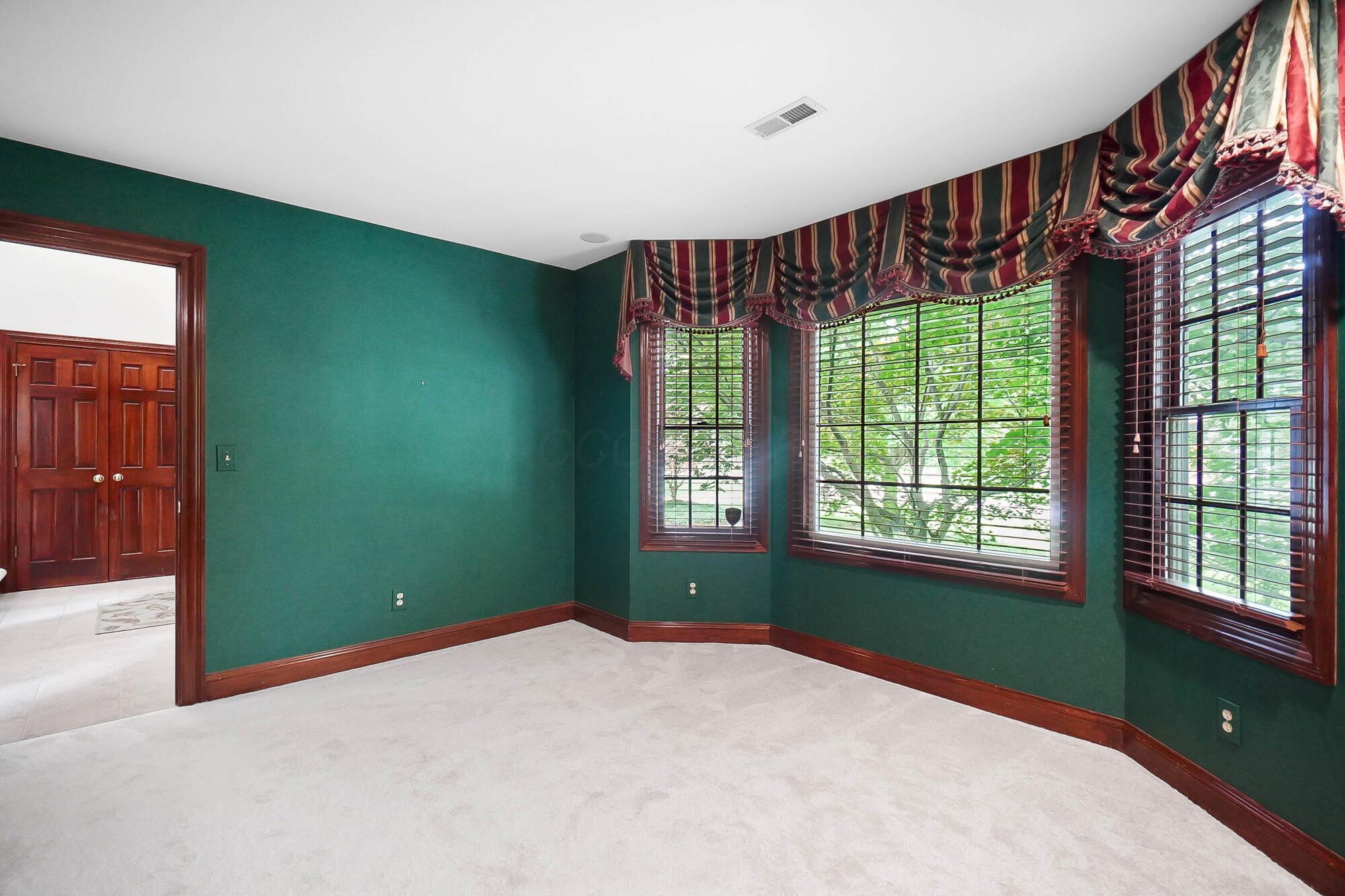 Powell, Ohio, 43065, United States, 5 Bedrooms Bedrooms, ,5 BathroomsBathrooms,Residential,Active,1871632