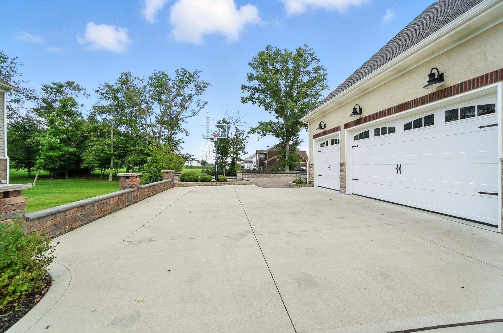 Delaware, Ohio, 43015, United States, 5 Bedrooms Bedrooms, ,7 BathroomsBathrooms,Residential,Active,1910144