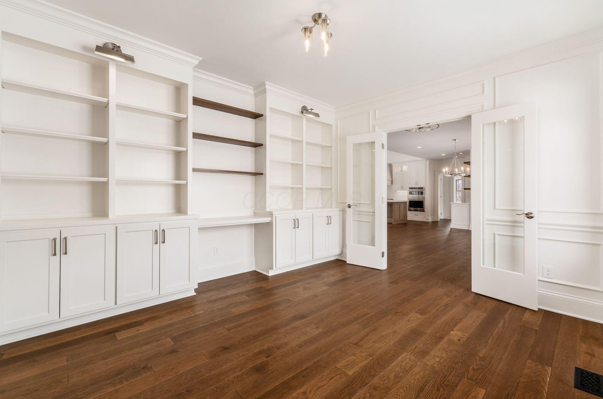 Sunbury, Ohio, 43074, United States, 4 Bedrooms Bedrooms, ,6 BathroomsBathrooms,Residential,Active,2007229