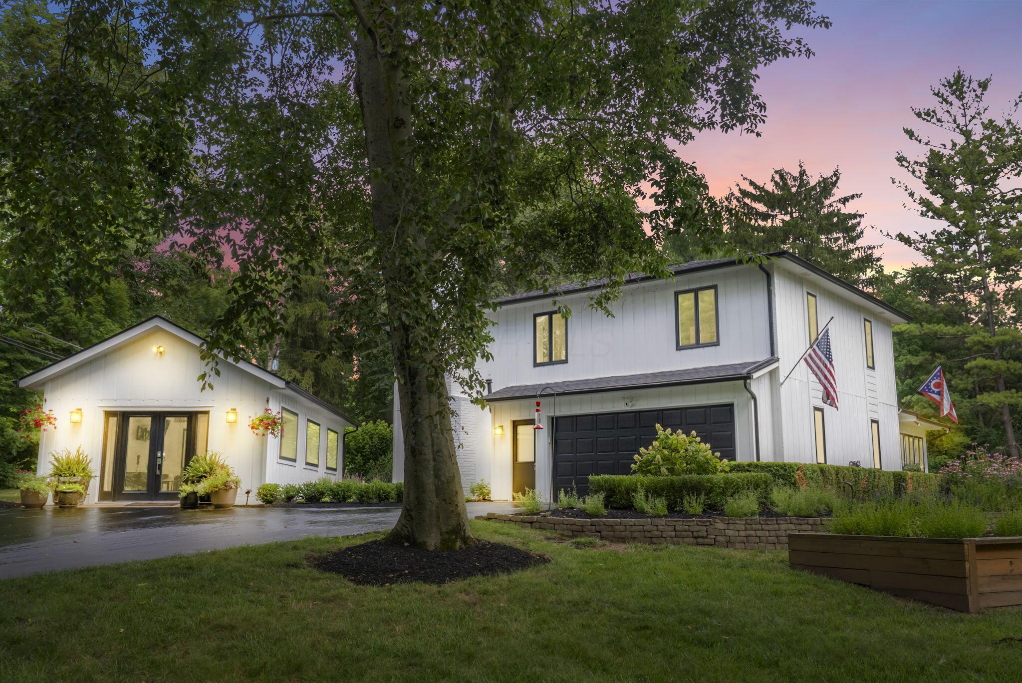 Dublin, Ohio, 43016, United States, 3 Bedrooms Bedrooms, ,3 BathroomsBathrooms,Residential,Active,1894186