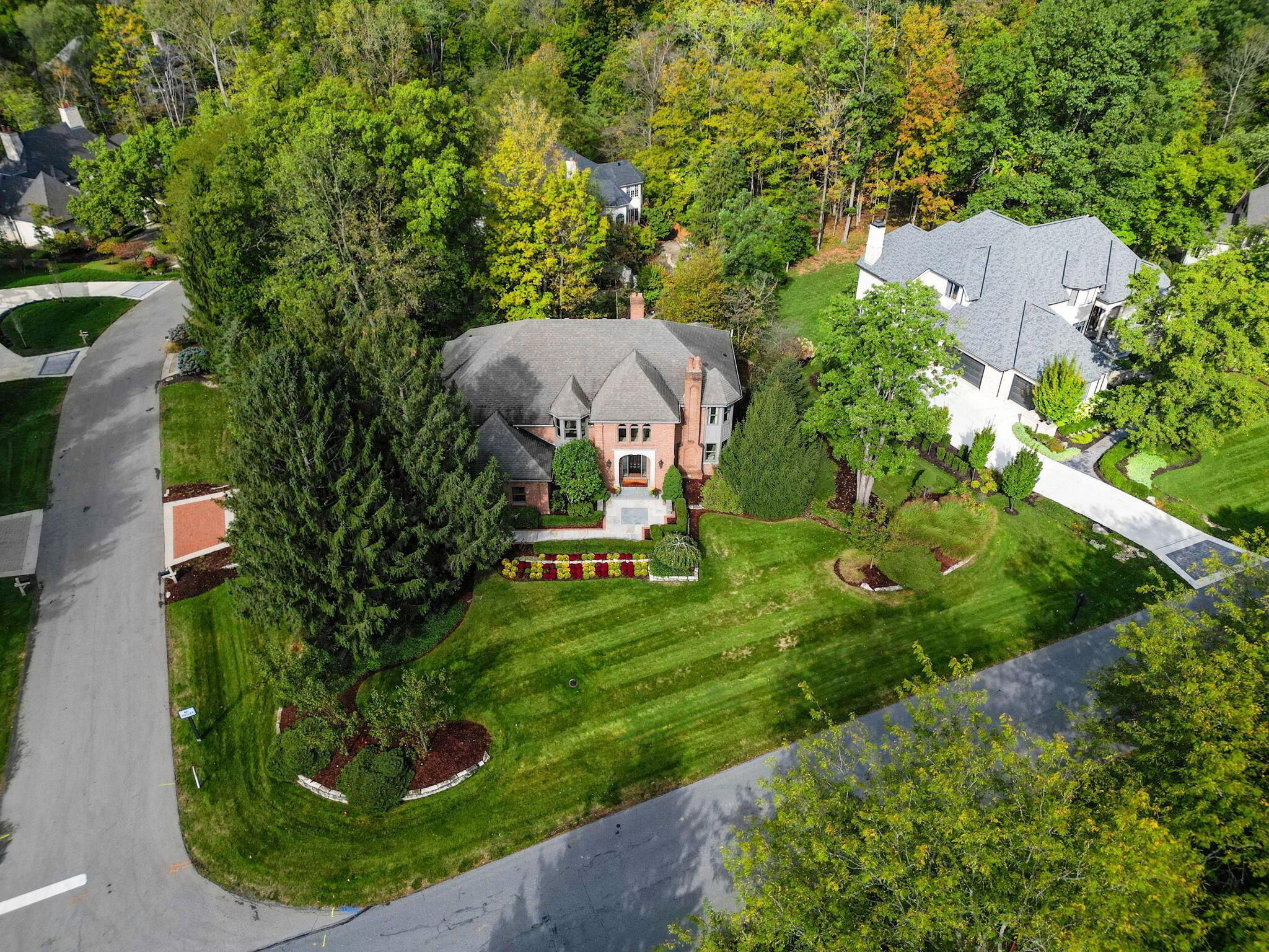 Powell, Ohio, 43065, United States, 5 Bedrooms Bedrooms, ,6 BathroomsBathrooms,Residential,Active,1989786