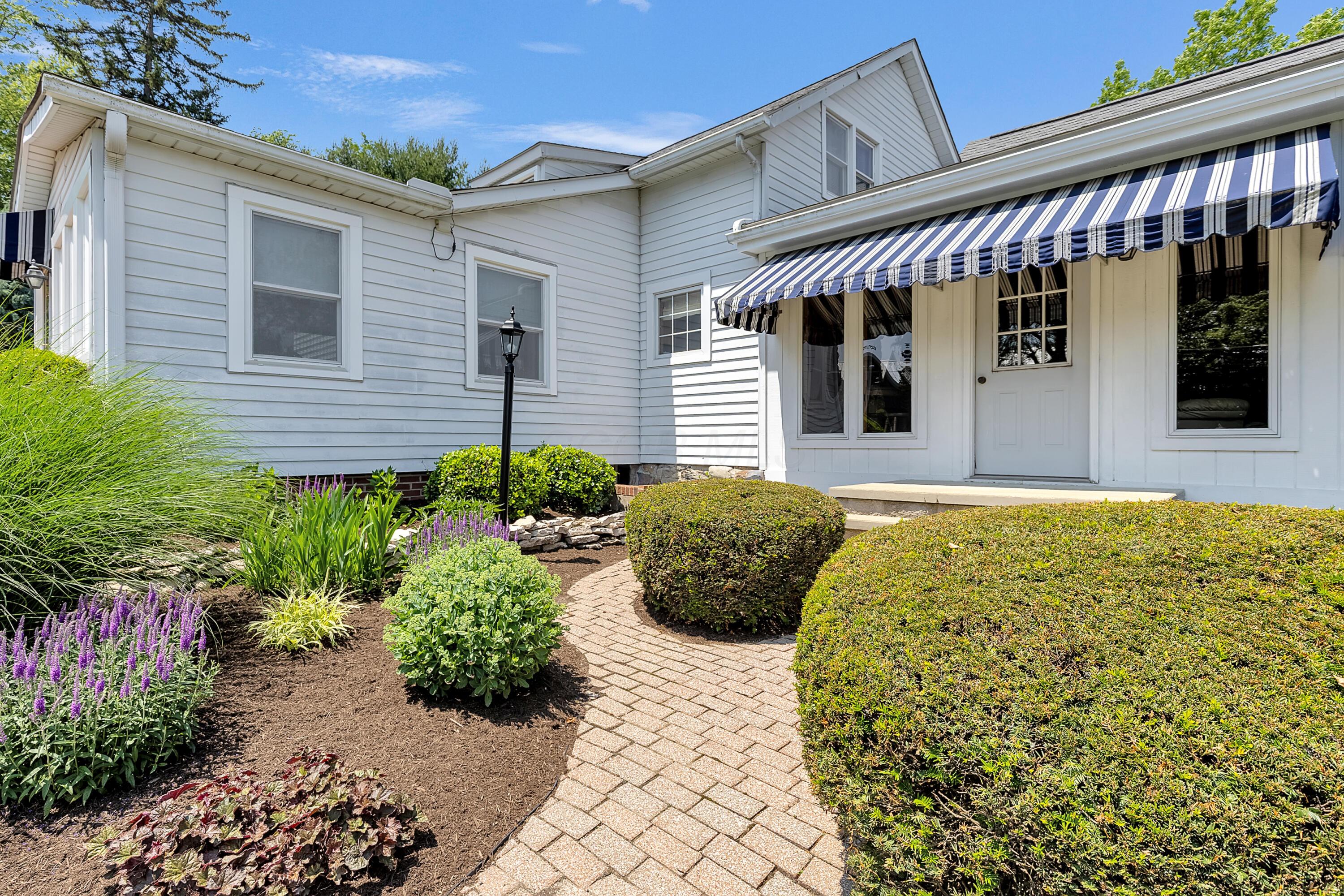 Centerburg, Ohio, 43011, United States, ,3 BathroomsBathrooms,Residential,Active,1853278