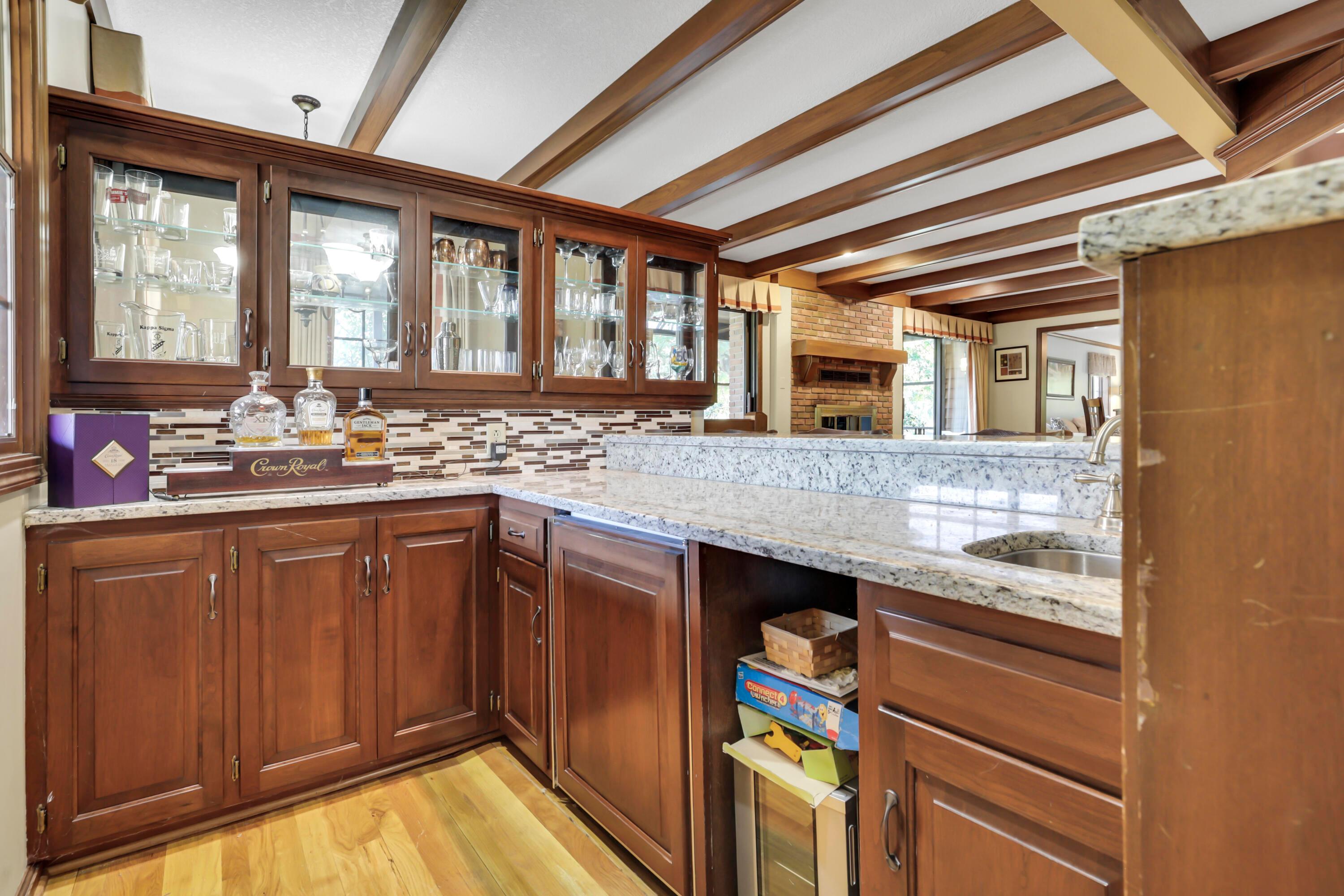 Newark, Ohio, 43055, United States, 5 Bedrooms Bedrooms, ,6 BathroomsBathrooms,Residential,Active,1909629