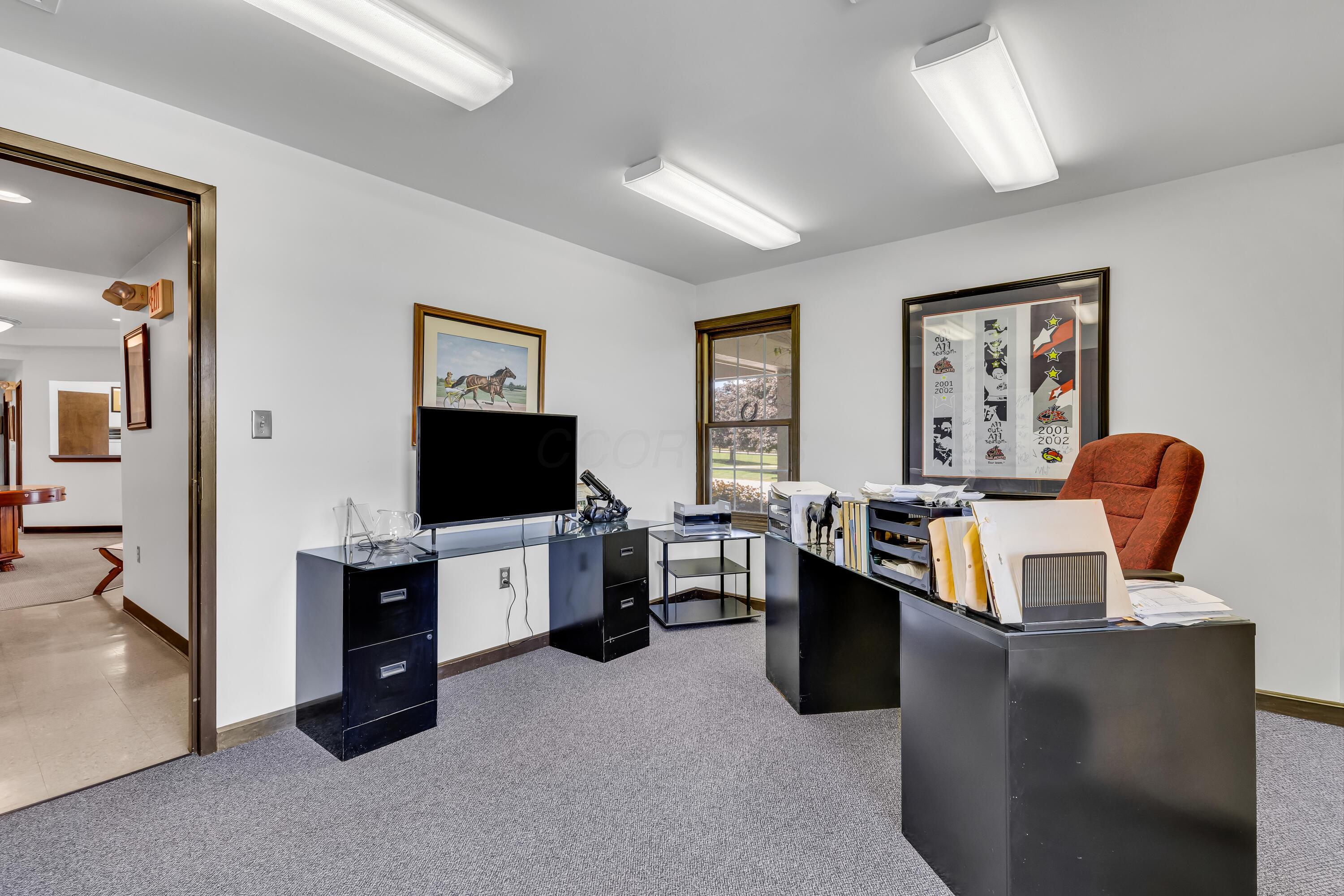 Lancaster, Ohio, 43130, United States, 4 Bedrooms Bedrooms, ,4 BathroomsBathrooms,Residential,Active,1910133