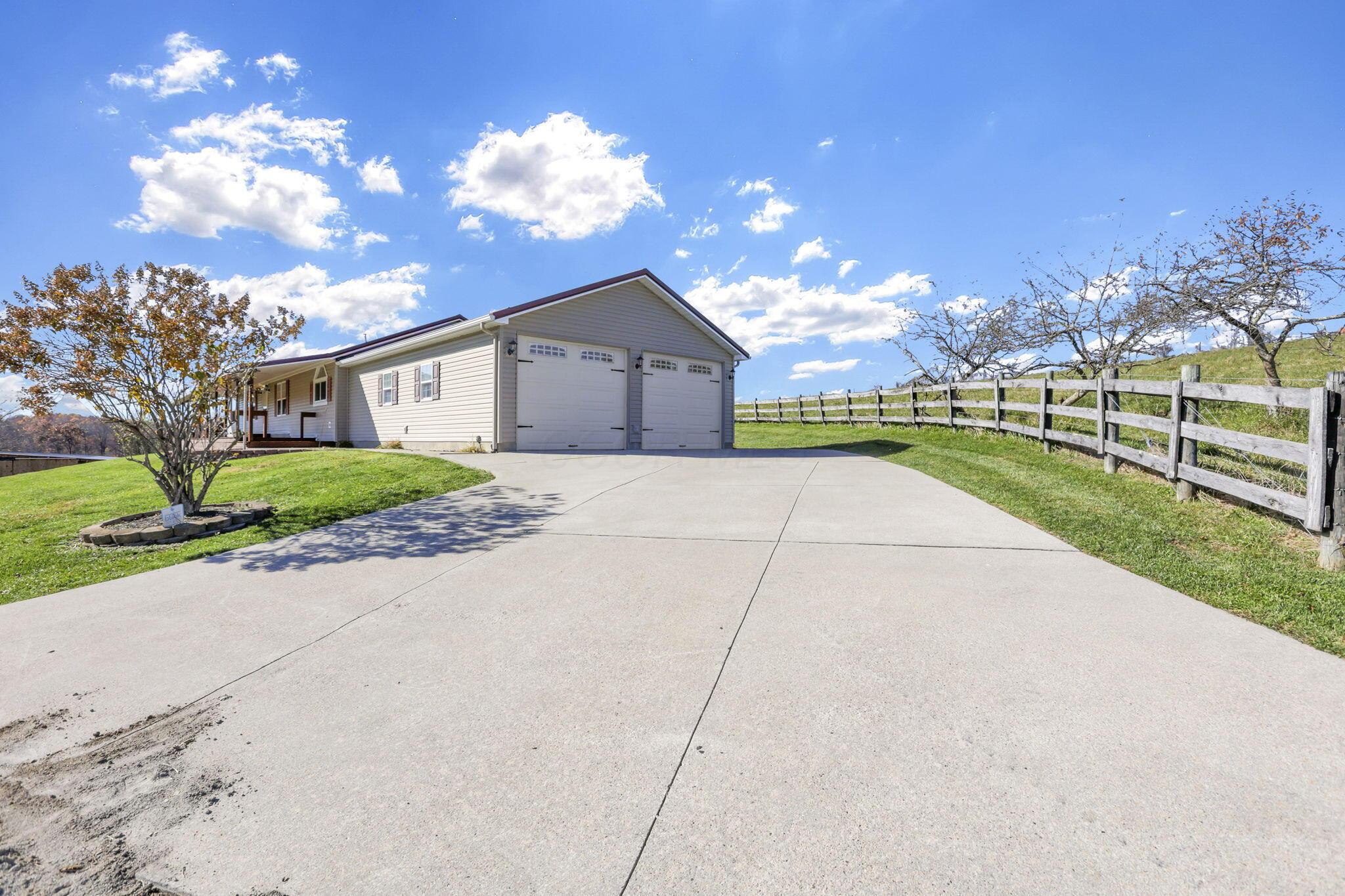 Logan, Ohio, 43138, United States, 3 Bedrooms Bedrooms, ,2 BathroomsBathrooms,Residential,Active,1990660