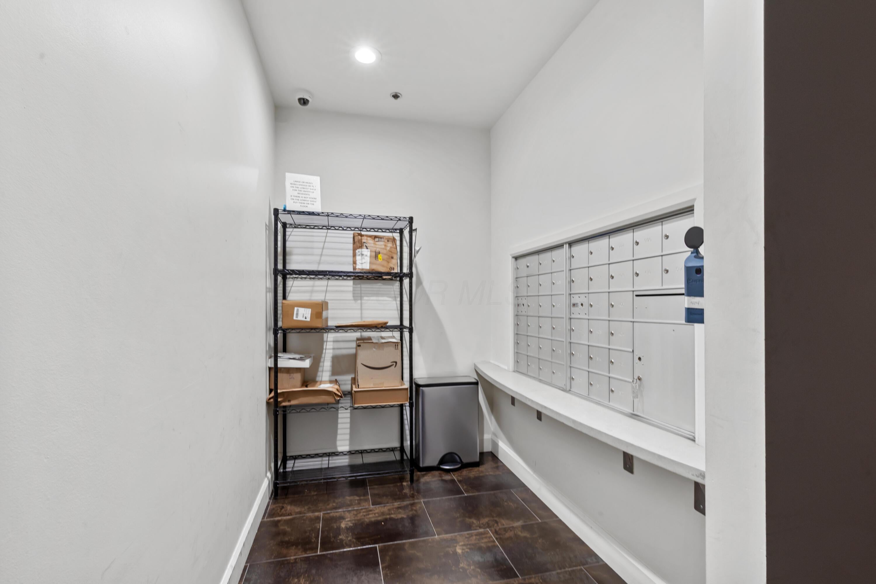 Columbus, Ohio, 43215, United States, 3 Bedrooms Bedrooms, ,4 BathroomsBathrooms,Residential,Active,1954011