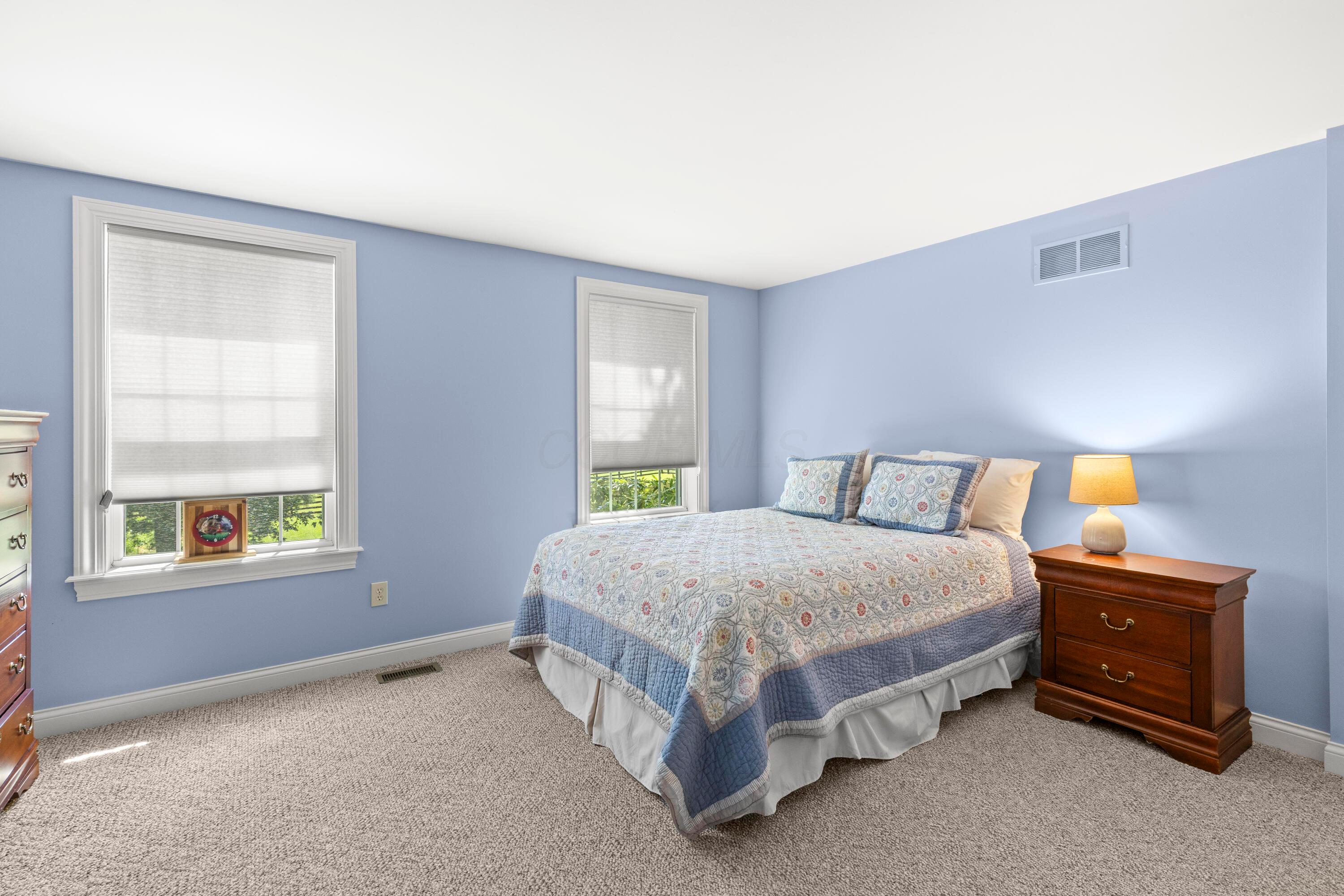 Lancaster, Ohio, 43130, United States, 4 Bedrooms Bedrooms, ,4 BathroomsBathrooms,Residential,Active,1910133