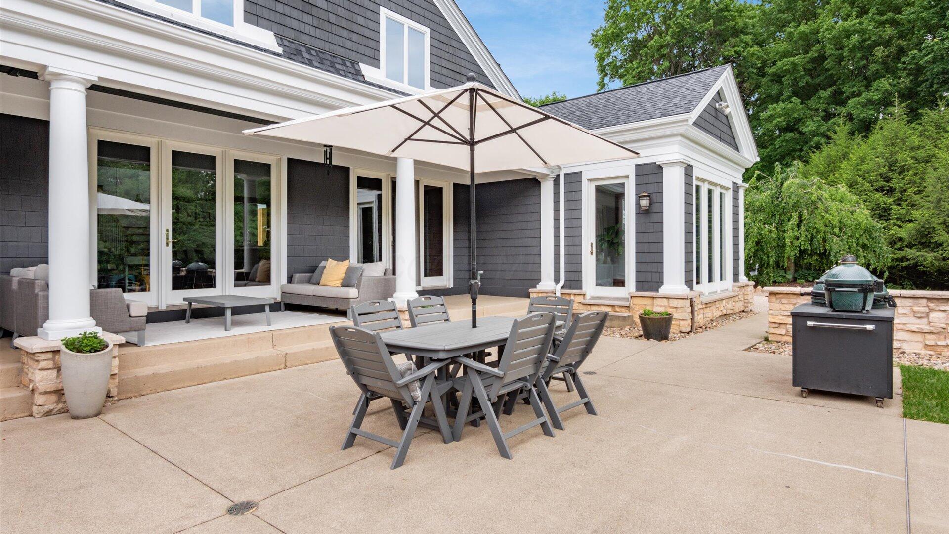 Granville, Ohio, 43023, United States, 4 Bedrooms Bedrooms, ,5 BathroomsBathrooms,Residential,Active,2015467