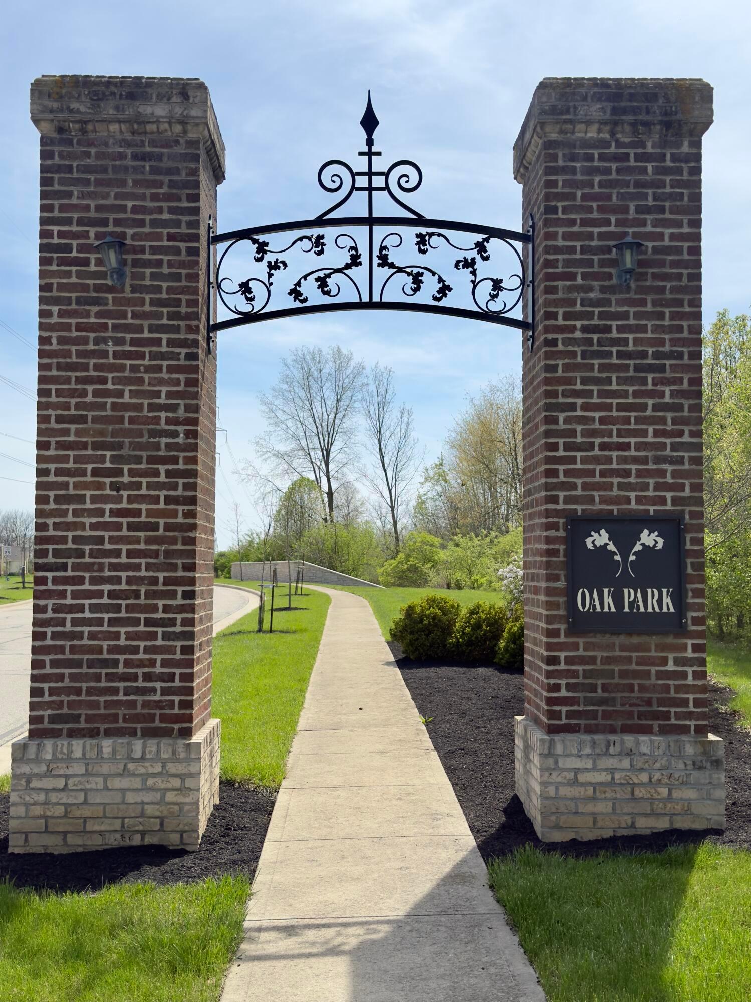 Dublin, Ohio, 43016, United States, 4 Bedrooms Bedrooms, ,5 BathroomsBathrooms,Residential,Active,1820403