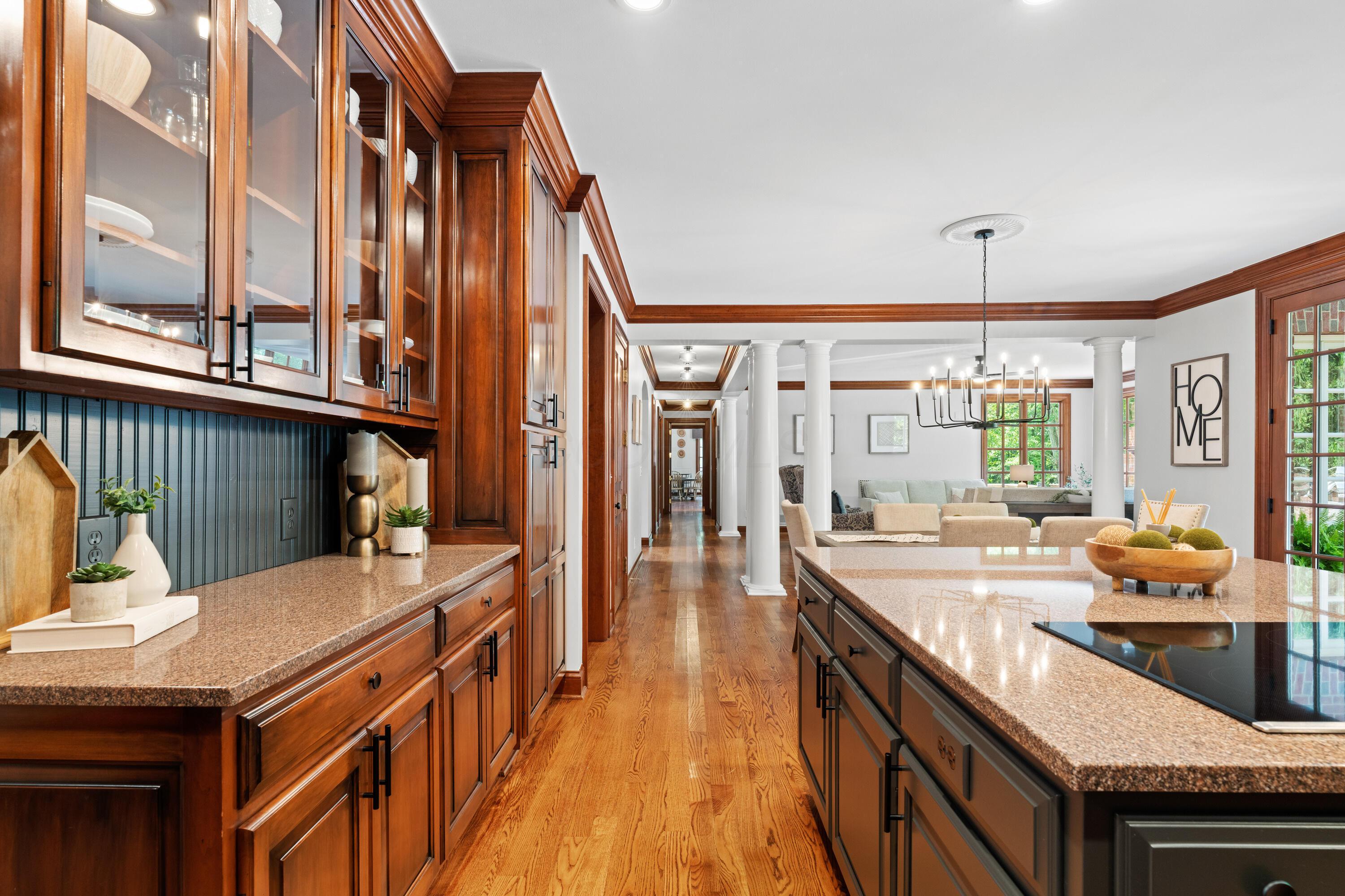 Sunbury, Ohio, 43074, United States, 5 Bedrooms Bedrooms, ,7 BathroomsBathrooms,Residential,Active,1912834