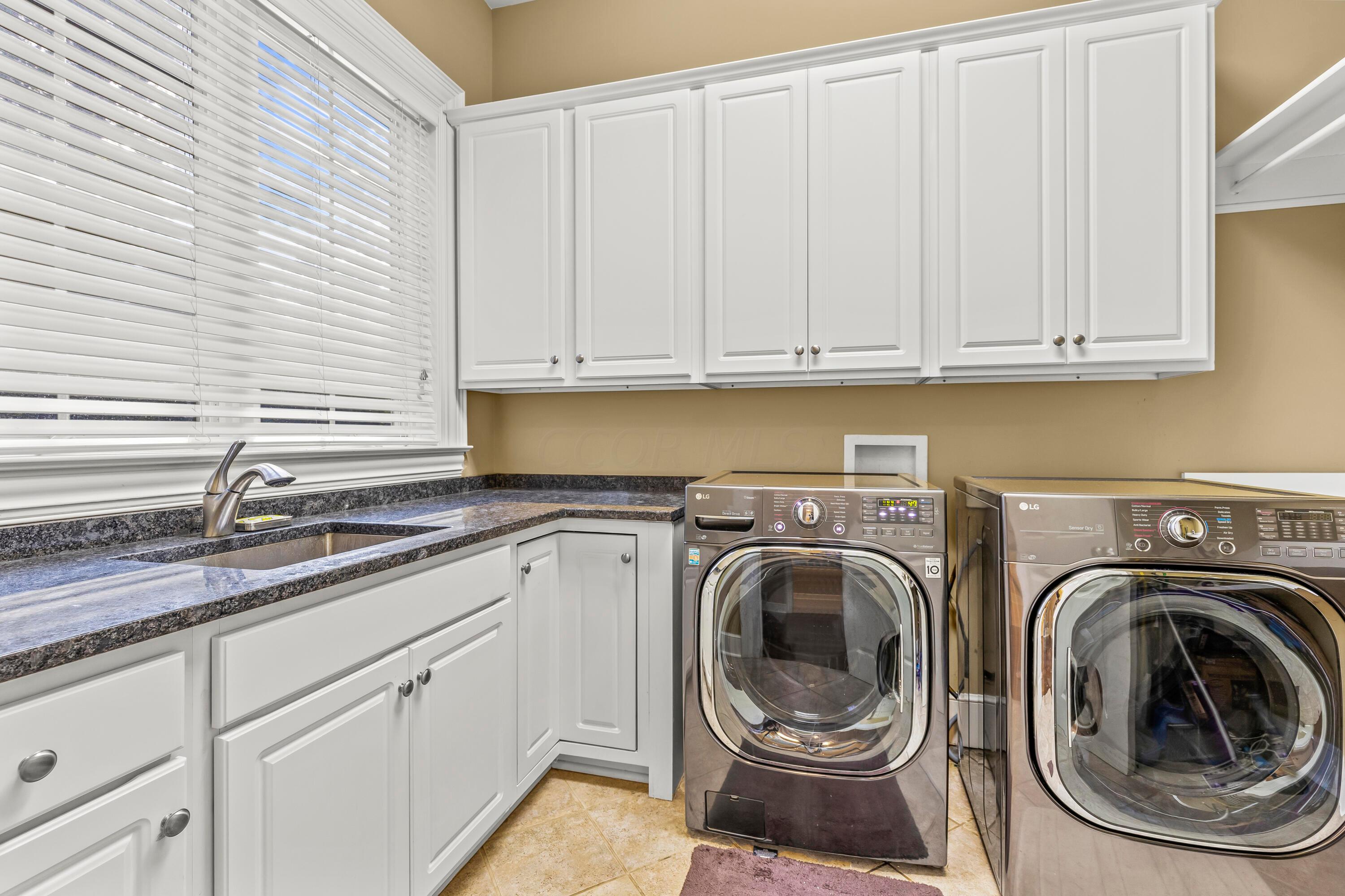 Upper Arlington, Ohio, 43220, United States, 7 Bedrooms Bedrooms, ,7 BathroomsBathrooms,Residential,Active,1748798