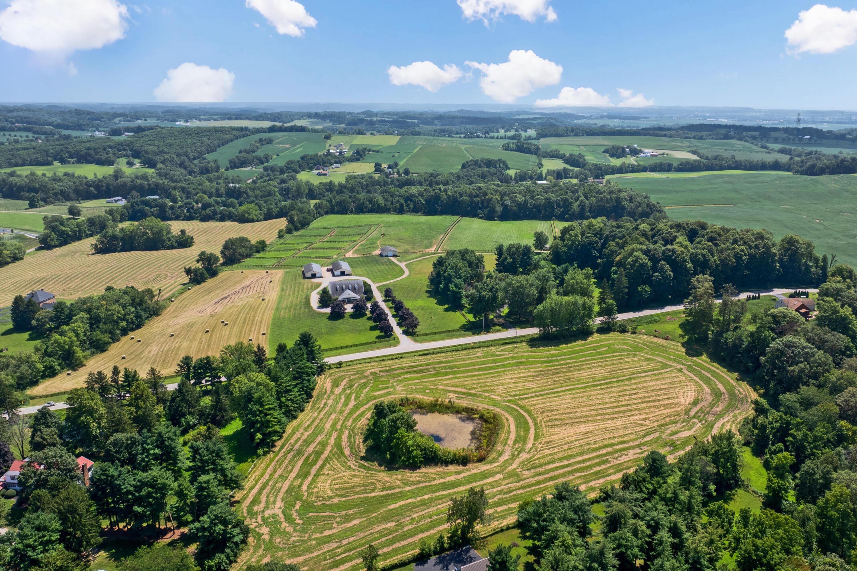 Lancaster, Ohio, 43130, United States, 4 Bedrooms Bedrooms, ,4 BathroomsBathrooms,Residential,Active,1910133
