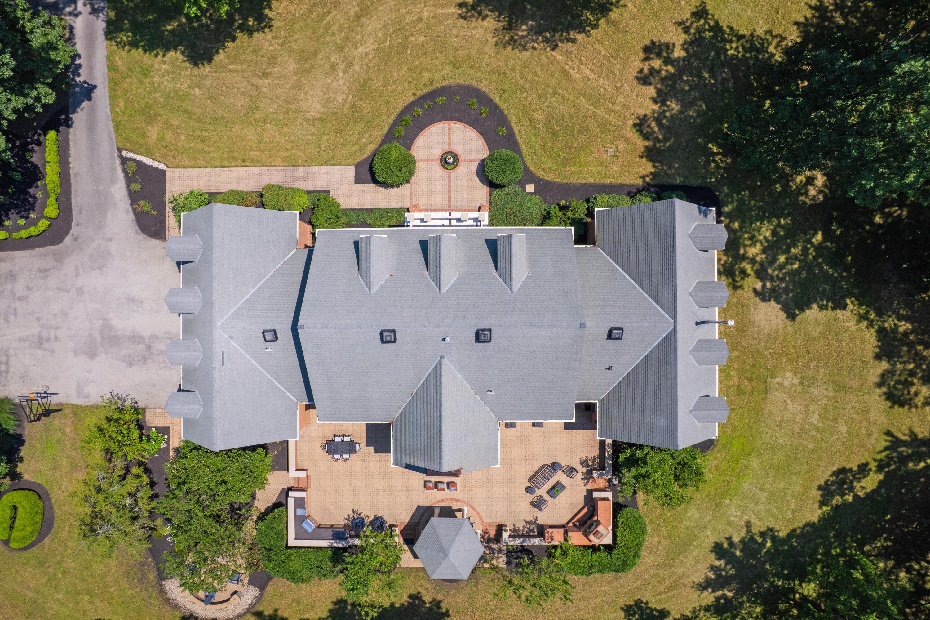 Sunbury, Ohio, 43074, United States, 5 Bedrooms Bedrooms, ,7 BathroomsBathrooms,Residential,Active,1912834