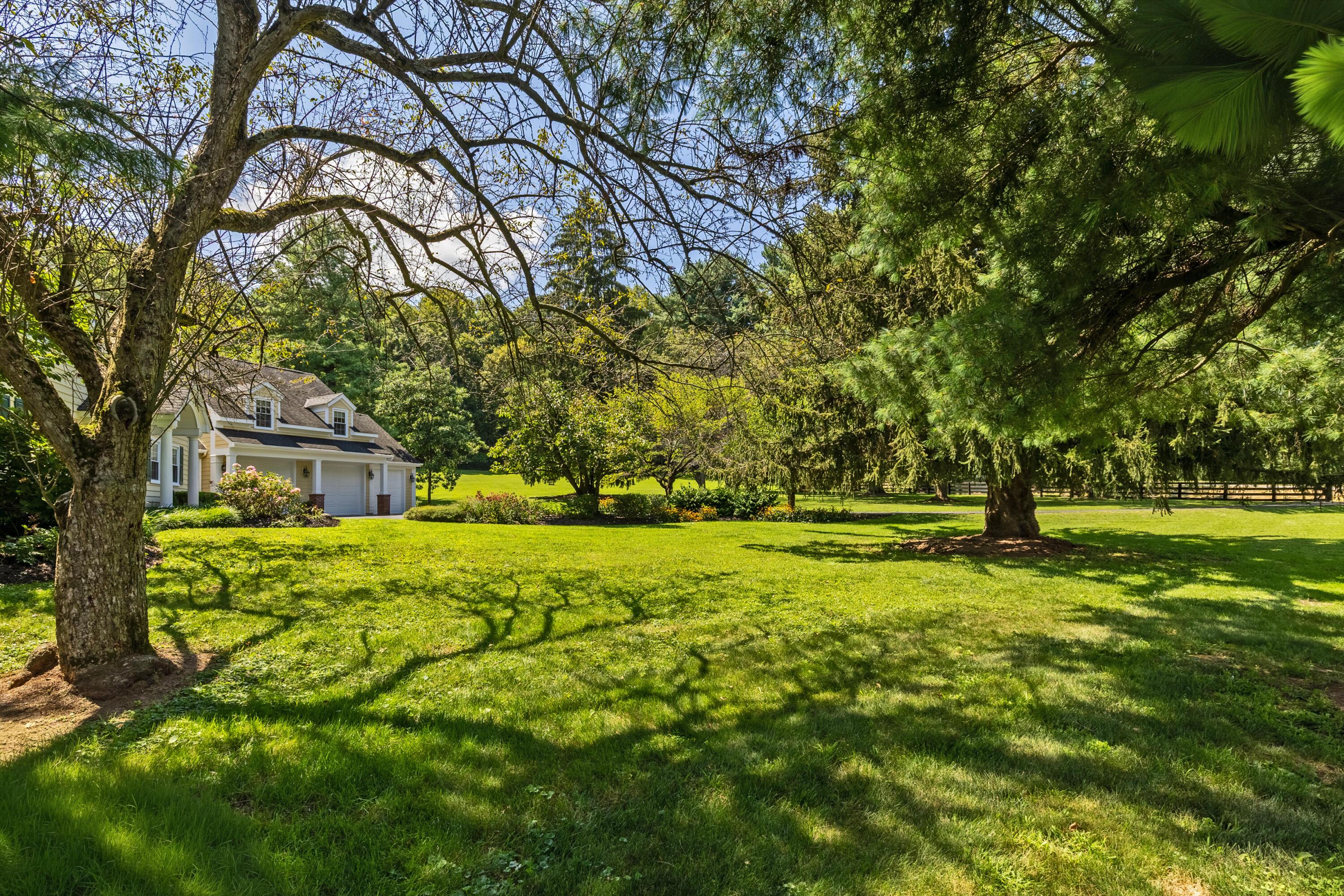 Lancaster, Ohio, 43130, United States, 4 Bedrooms Bedrooms, ,4 BathroomsBathrooms,Residential,Active,1910133
