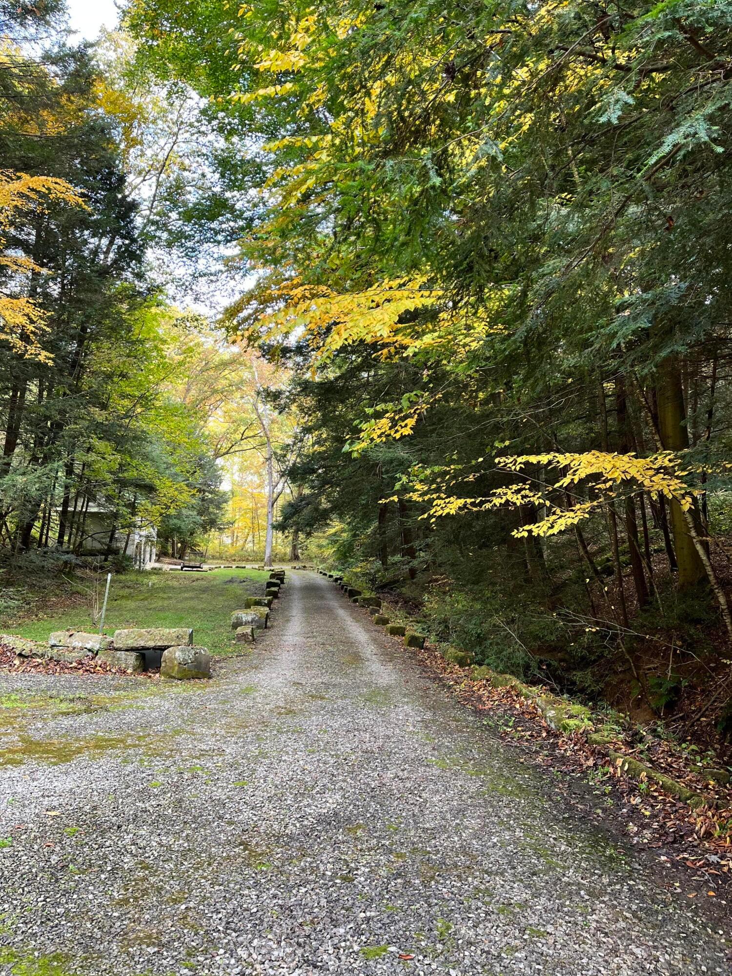 Rockbridge, Ohio, 43149, United States, 3 Bedrooms Bedrooms, ,4 BathroomsBathrooms,Residential,Active,1992551
