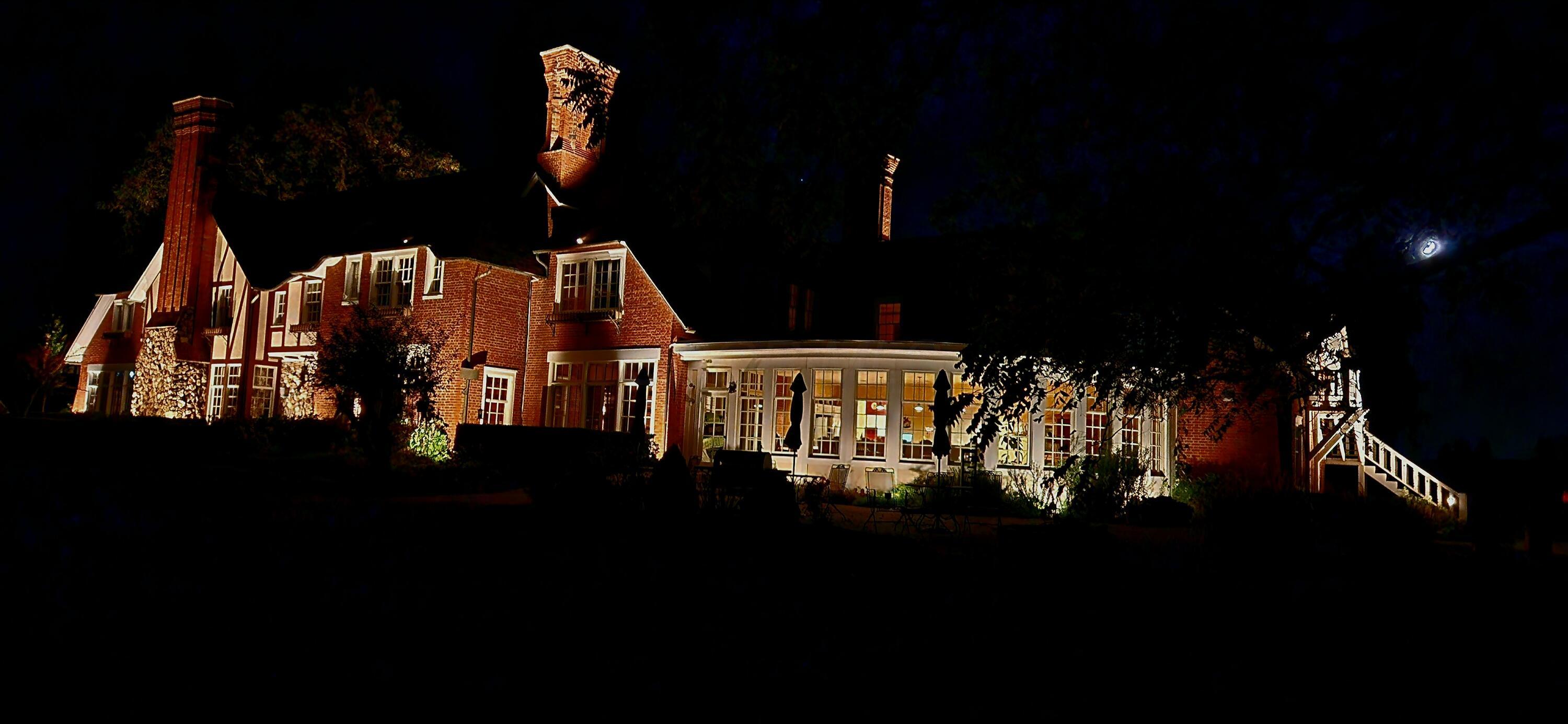 Thornville, Ohio, 43076, United States, 9 Bedrooms Bedrooms, ,7 BathroomsBathrooms,Residential,Active,1821951