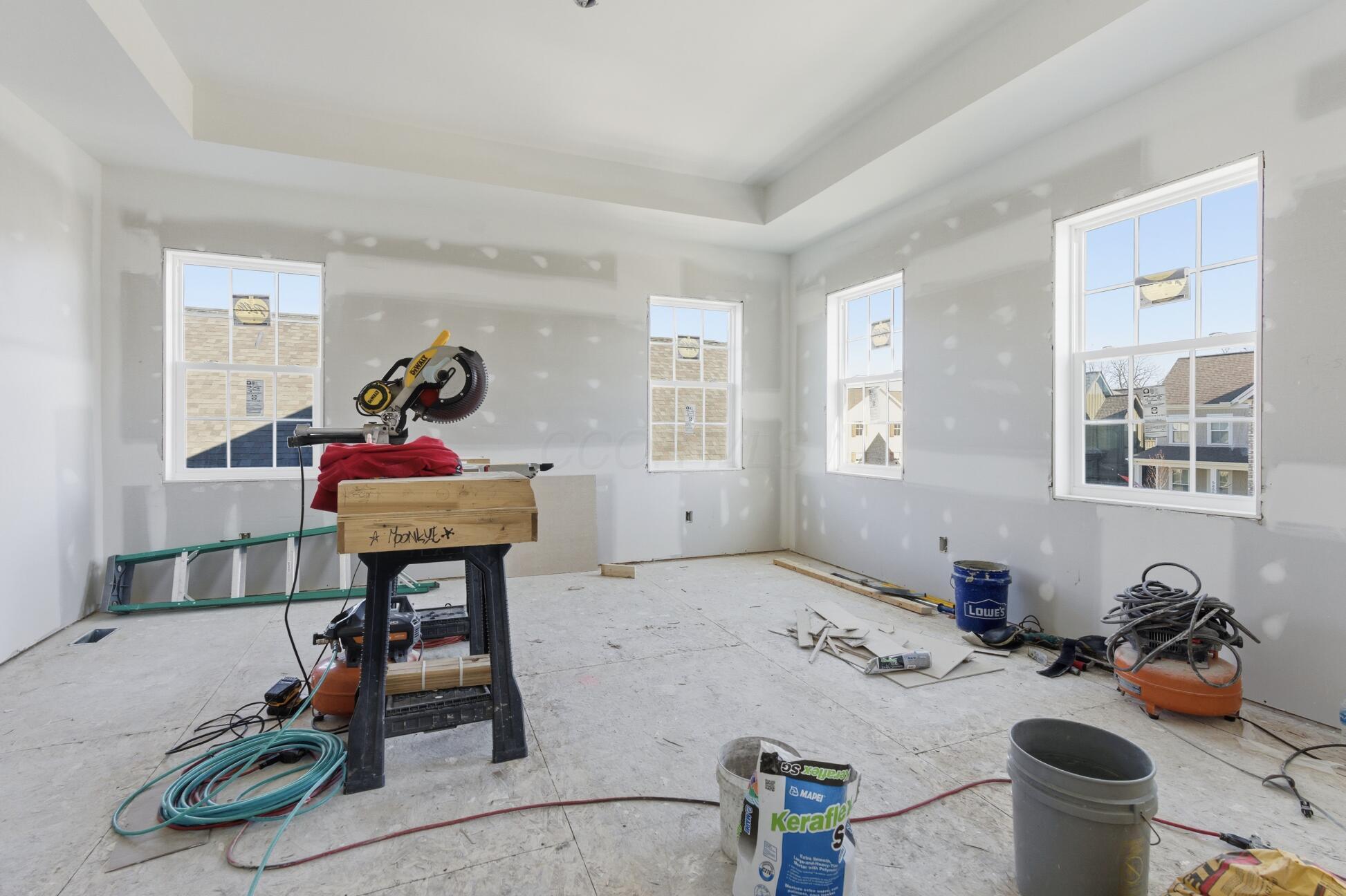 Lewis Center, Ohio, 43035, United States, 5 Bedrooms Bedrooms, ,4 BathroomsBathrooms,Residential,Active,1879996