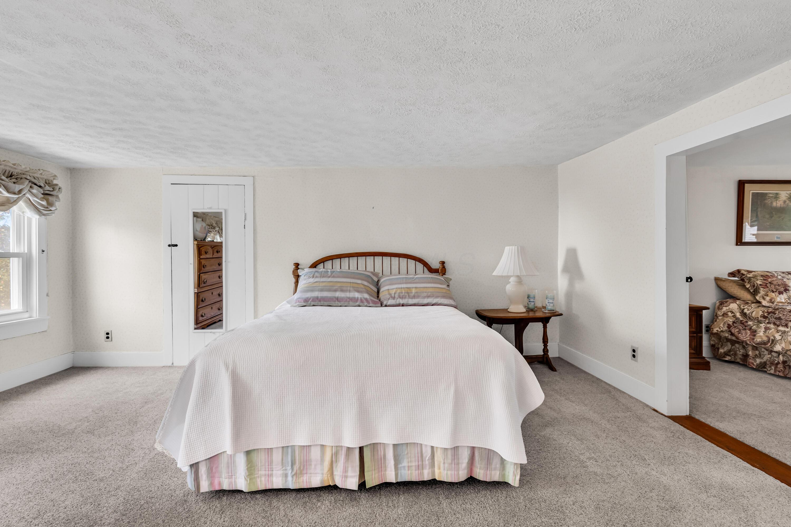 Centerburg, Ohio, 43011, United States, ,3 BathroomsBathrooms,Residential,Active,1853278