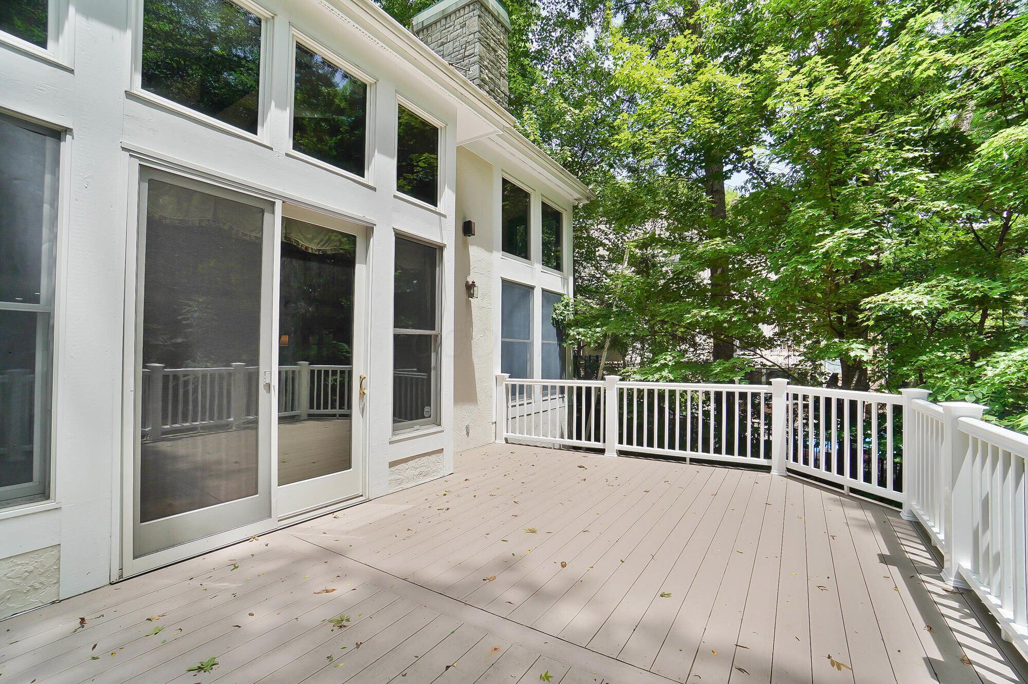 Powell, Ohio, 43065, United States, 5 Bedrooms Bedrooms, ,5 BathroomsBathrooms,Residential,Active,1871632