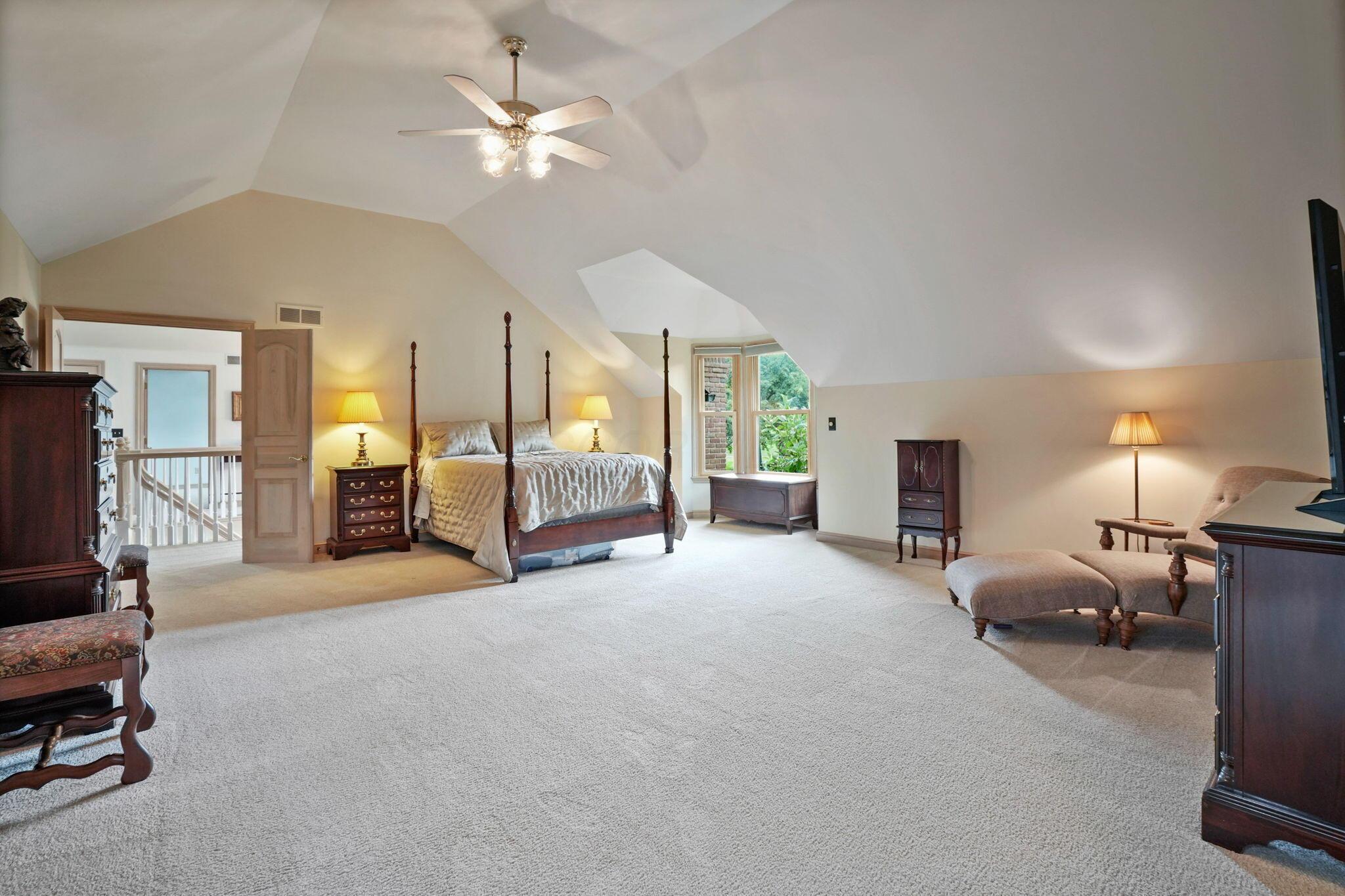 Powell, Ohio, 43065, United States, 5 Bedrooms Bedrooms, ,6 BathroomsBathrooms,Residential,Active,1989786