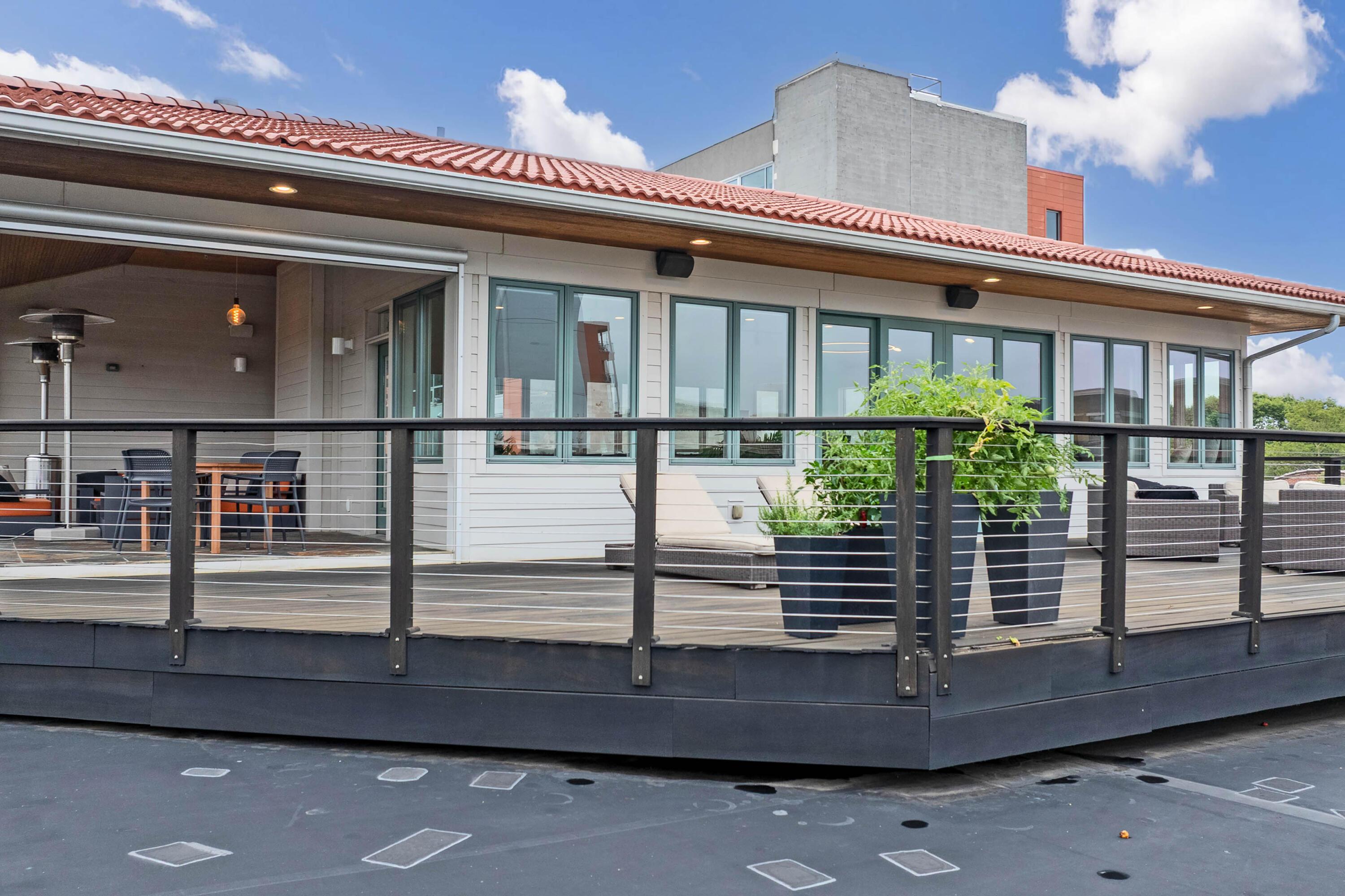 Columbus, Ohio, 43201, United States, 3 Bedrooms Bedrooms, ,5 BathroomsBathrooms,Residential,Active,1894778