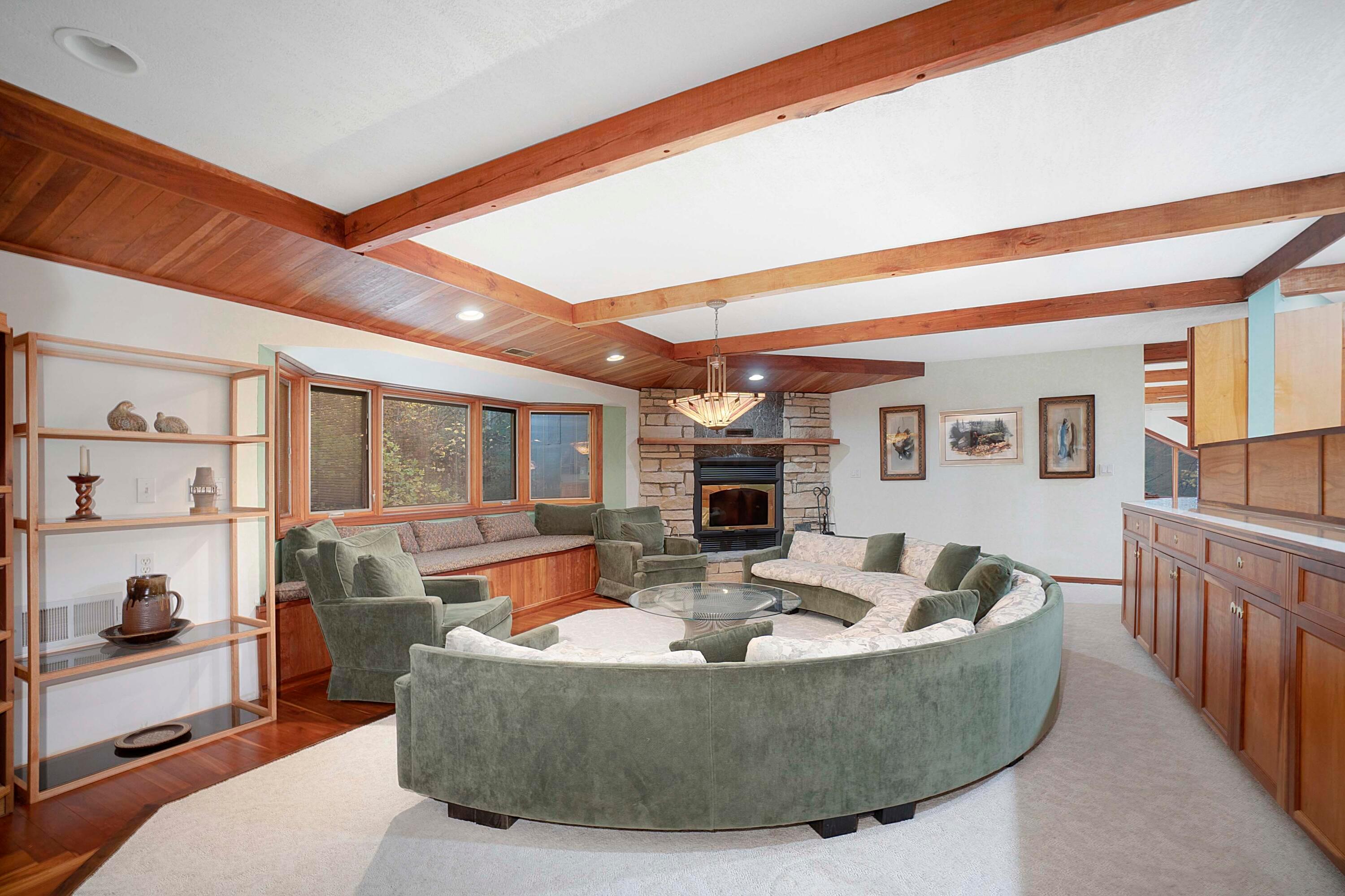 Rockbridge, Ohio, 43149, United States, 3 Bedrooms Bedrooms, ,4 BathroomsBathrooms,Residential,Active,1992551