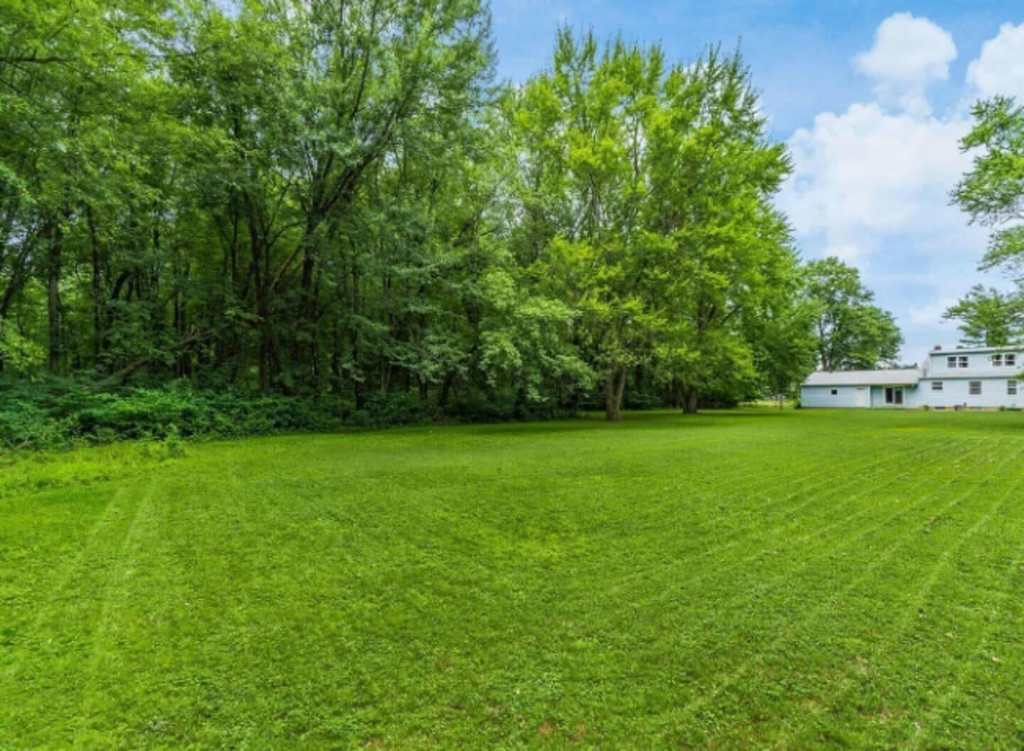 Columbus, Ohio, 43219, United States, 4 Bedrooms Bedrooms, ,3 BathroomsBathrooms,Residential,Active,1748764