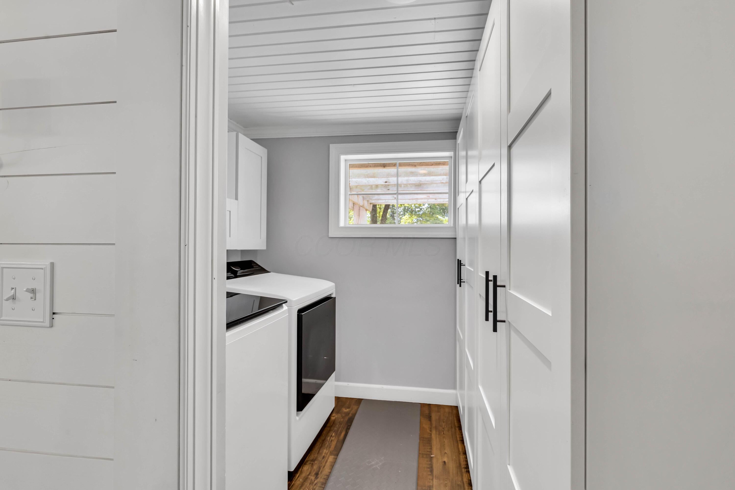 Centerburg, Ohio, 43011, United States, 5 Bedrooms Bedrooms, ,5 BathroomsBathrooms,Residential,Active,1934755