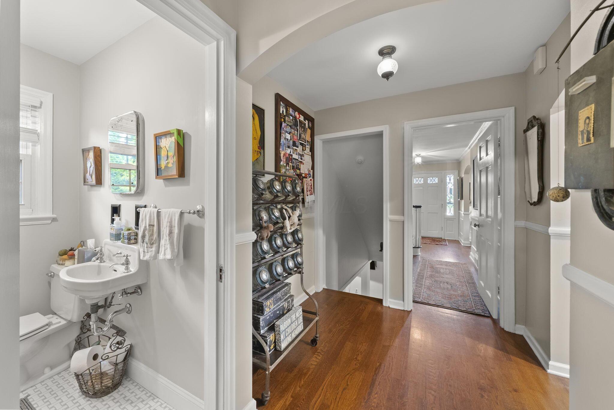 Columbus, Ohio, 43221, United States, 4 Bedrooms Bedrooms, ,5 BathroomsBathrooms,Residential,Active,1953422