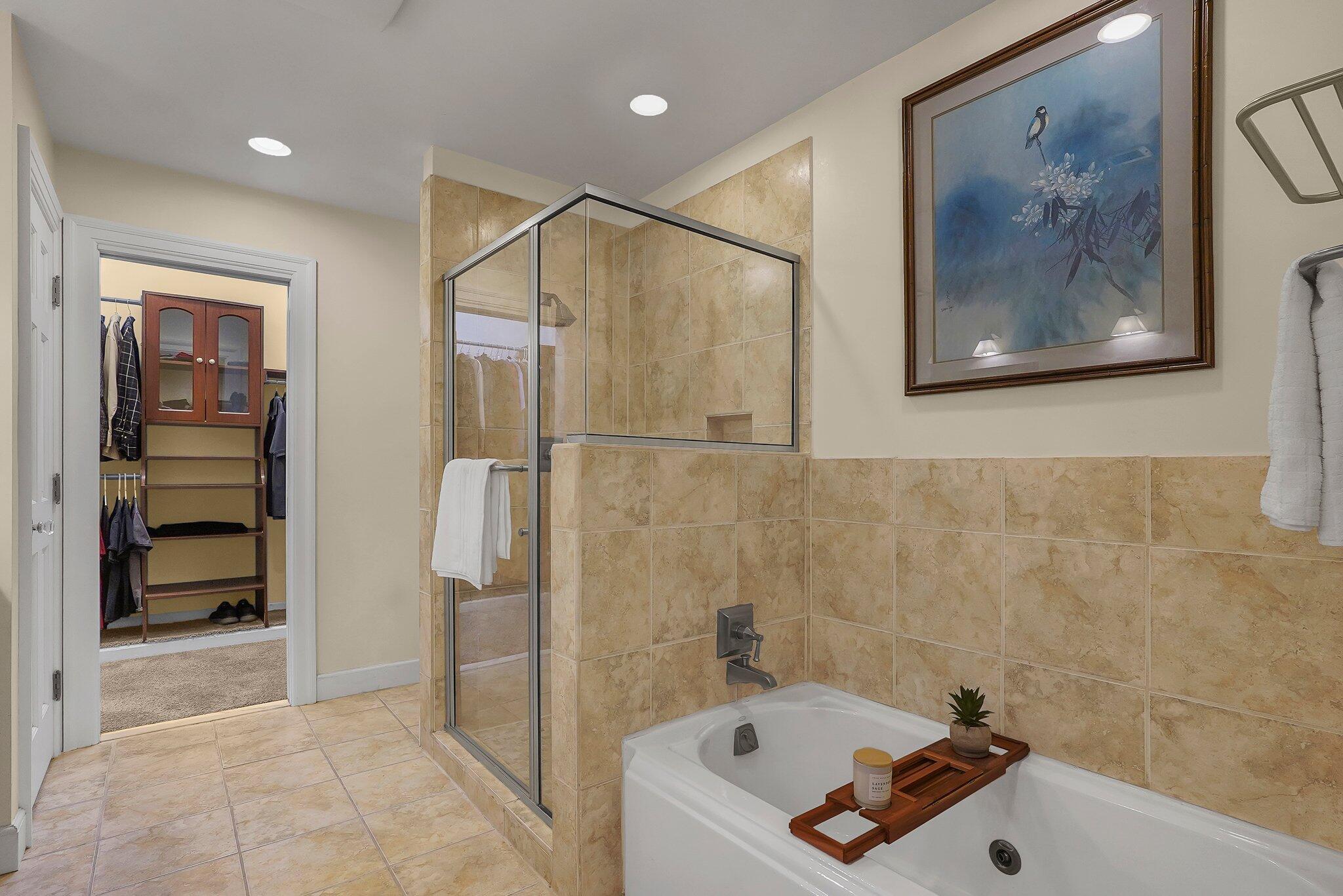 Columbus, Ohio, 43202, United States, 4 Bedrooms Bedrooms, ,4 BathroomsBathrooms,Residential,Active,1748765