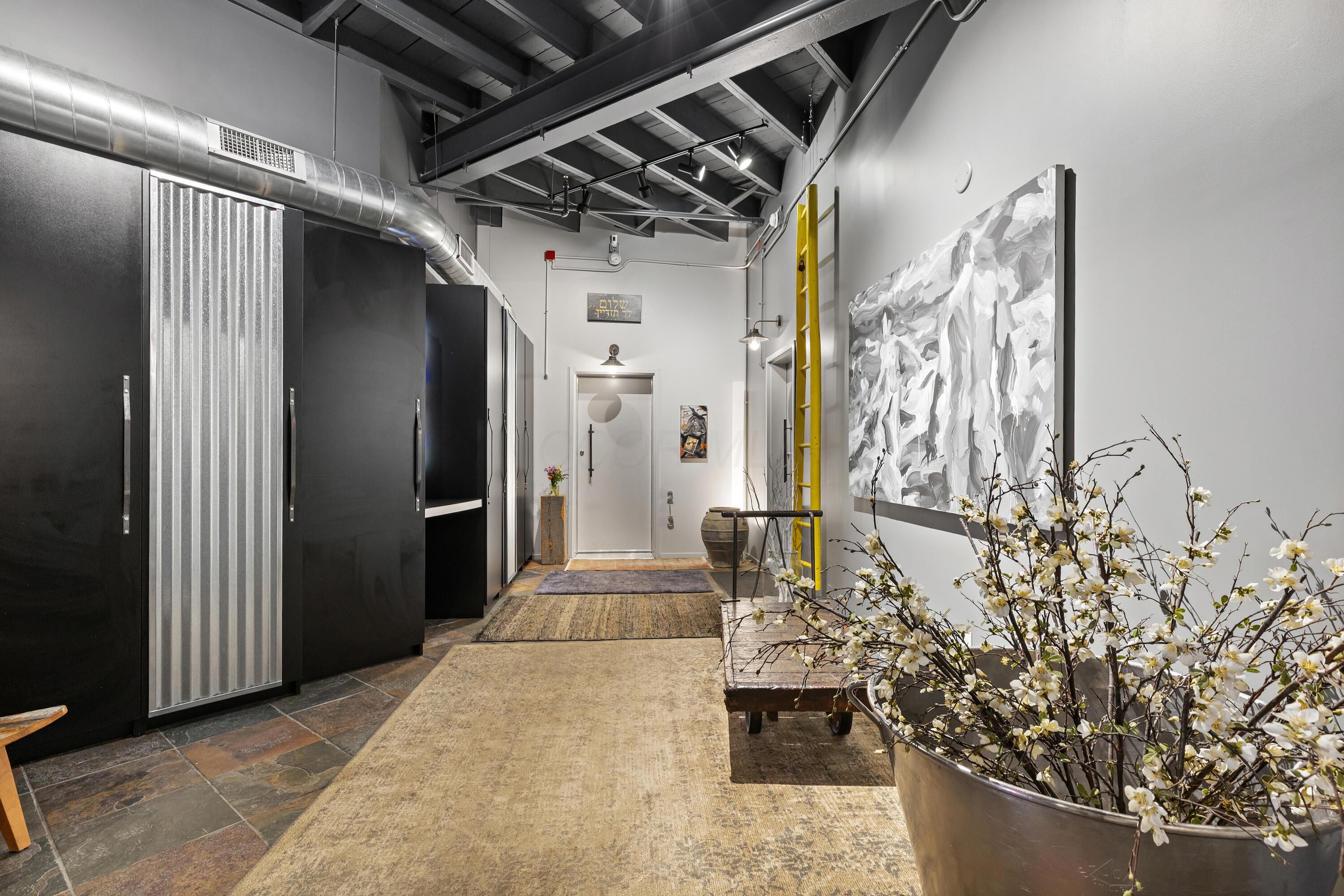 Columbus, Ohio, 43201, United States, 3 Bedrooms Bedrooms, ,5 BathroomsBathrooms,Residential,Active,1894778