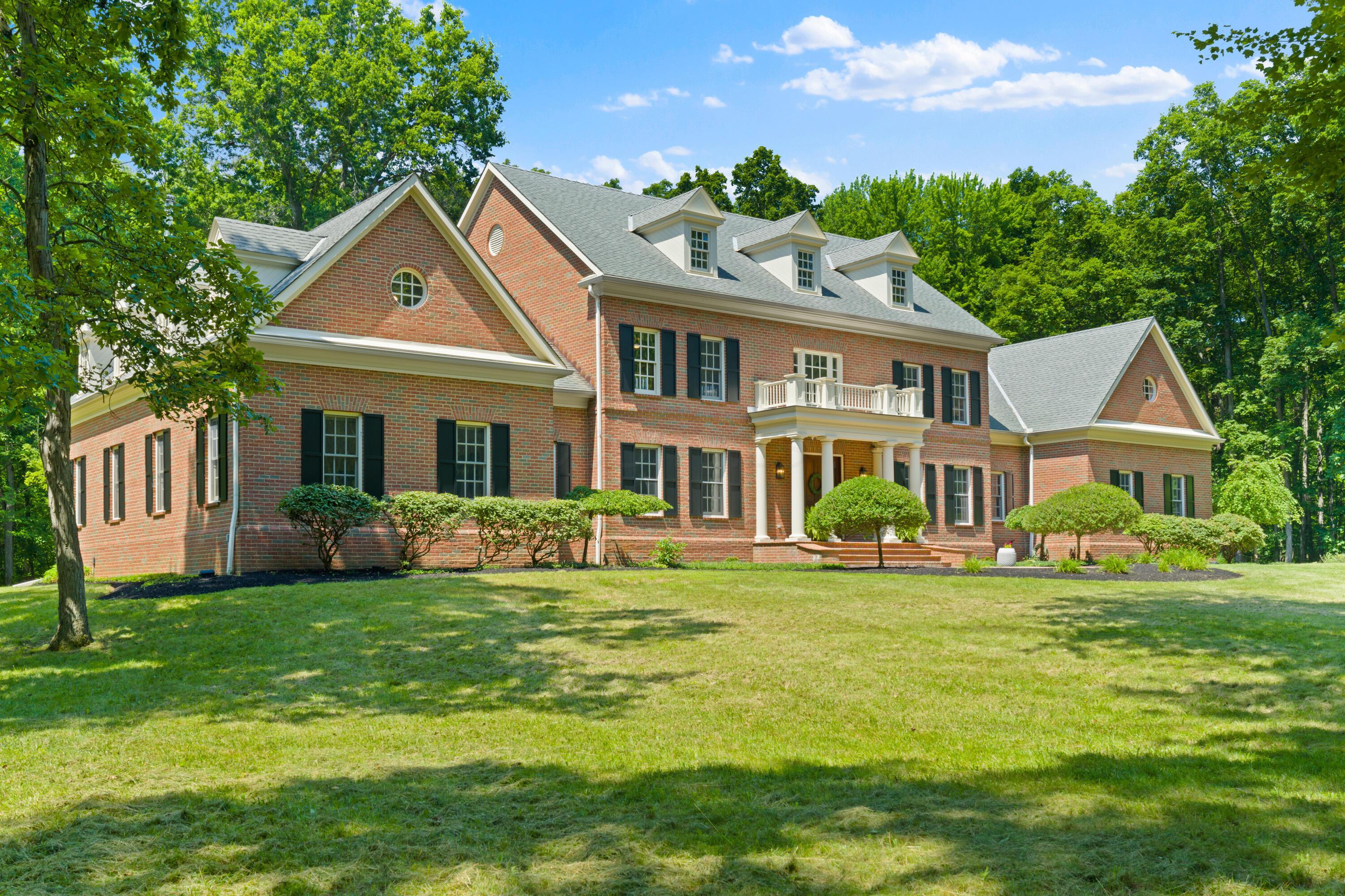 Sunbury, Ohio, 43074, United States, 5 Bedrooms Bedrooms, ,7 BathroomsBathrooms,Residential,Active,1912834